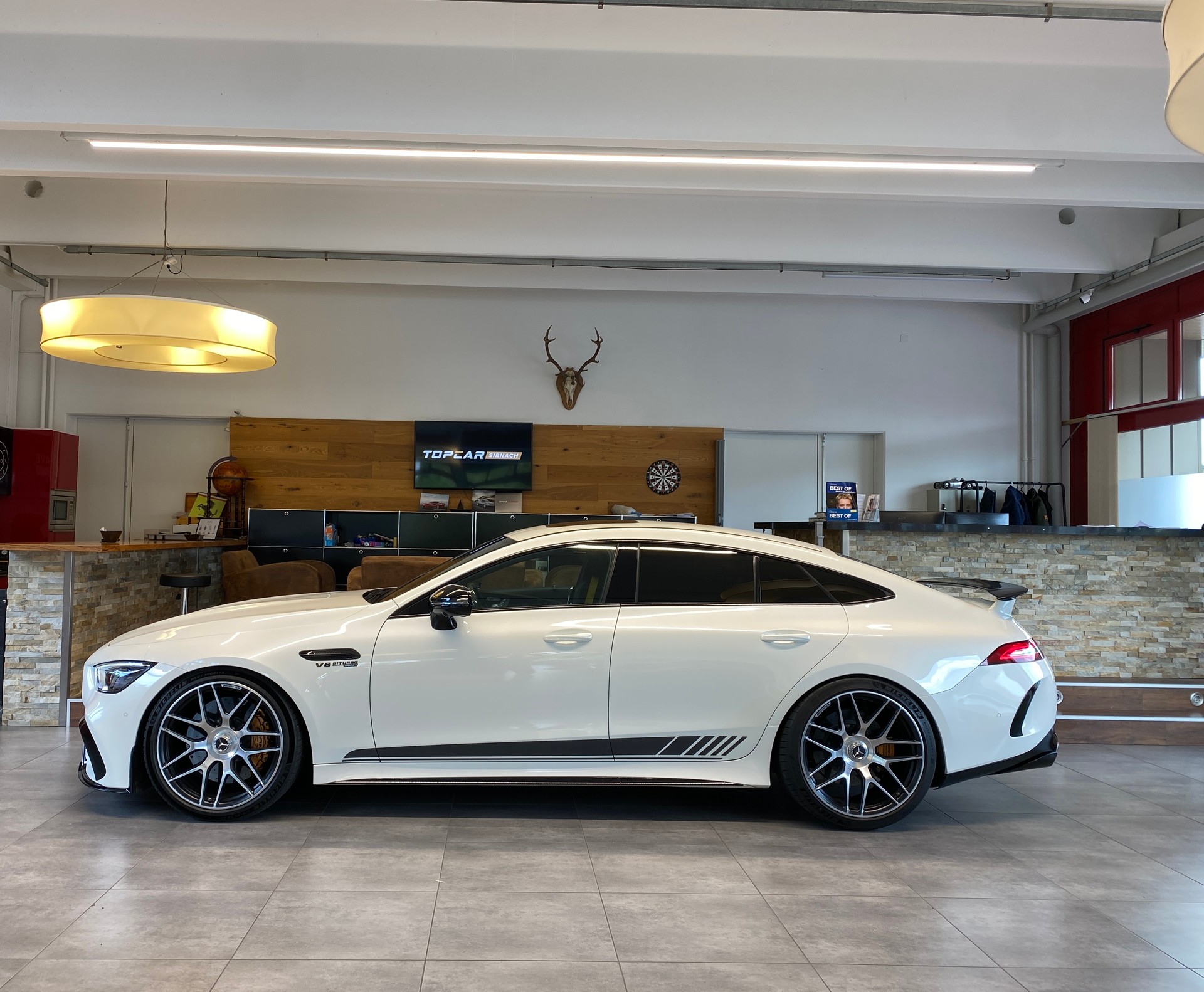 MERCEDES-BENZ AMG GT 4 63 S Edition 1 4Matic+ Speedshift MCT-showroom-element-2