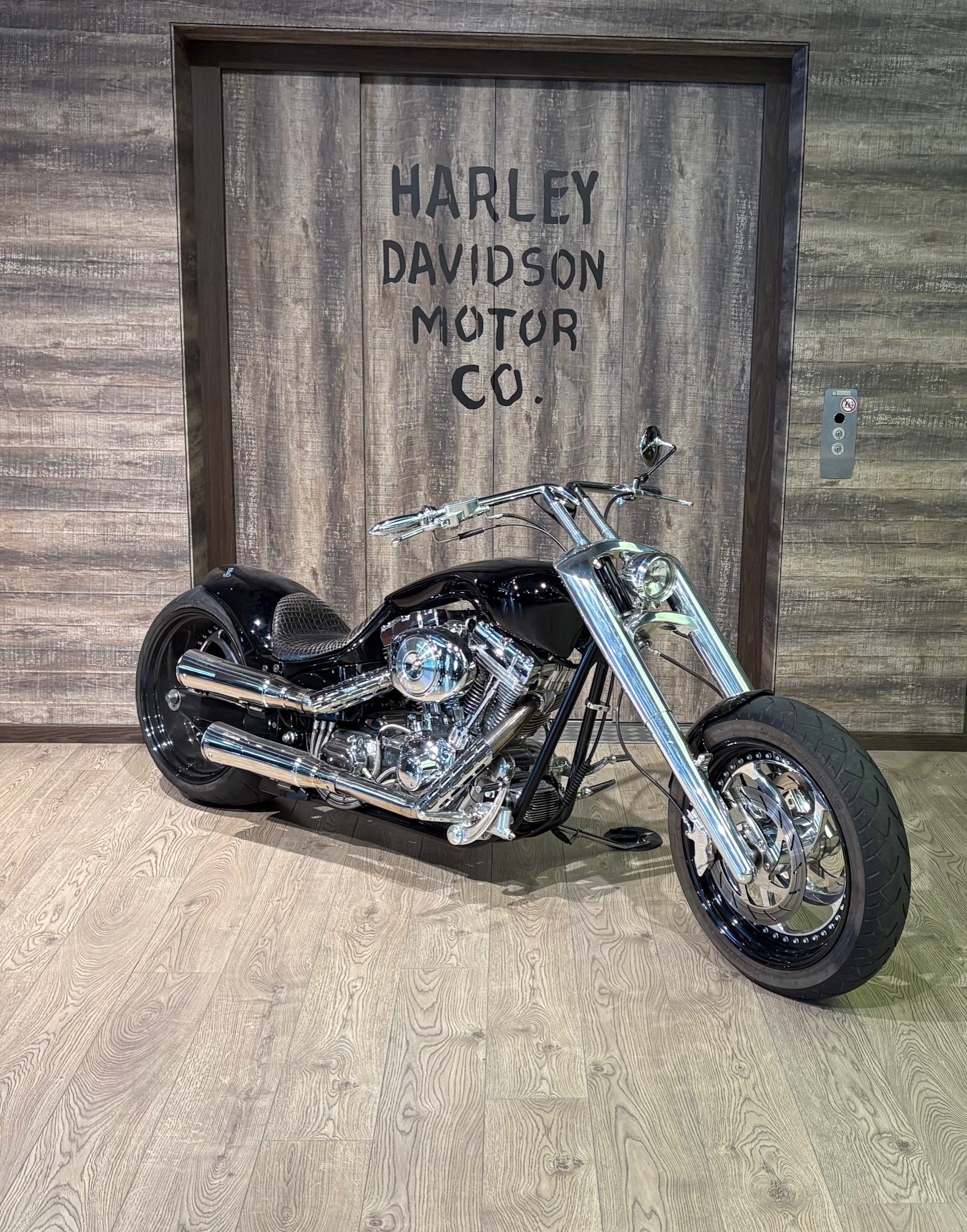 WALZ Drag Style 2004-showroom-element-1