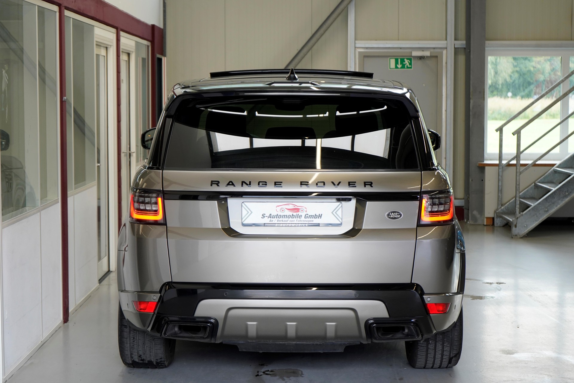 LAND ROVER Range Rover Sport 5.0 V8 S/C HSE Dynamic Automatic-image-6