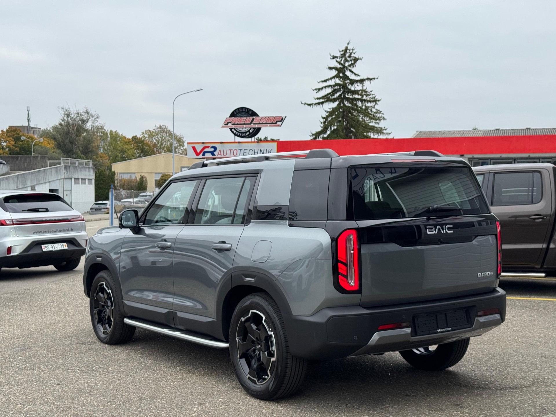 BAIC BJ30e AWD HEV-showroom-element-2