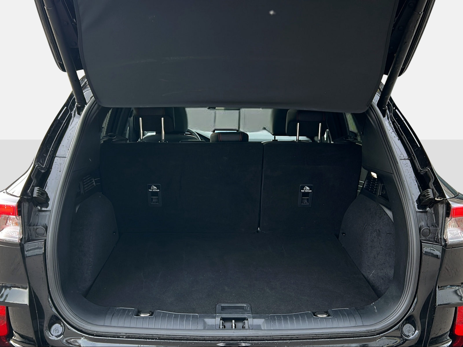 FORD Kuga 2.5 Plug-in Hybrid ST-Line X-image-13