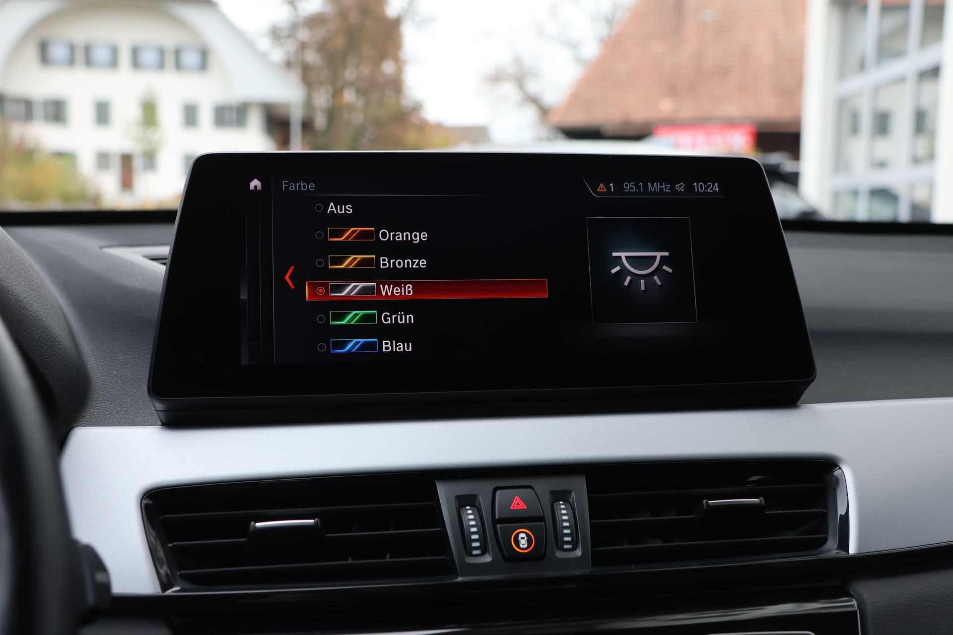 BMW X1 xDrive 25e Steptronic (CH)-image-20