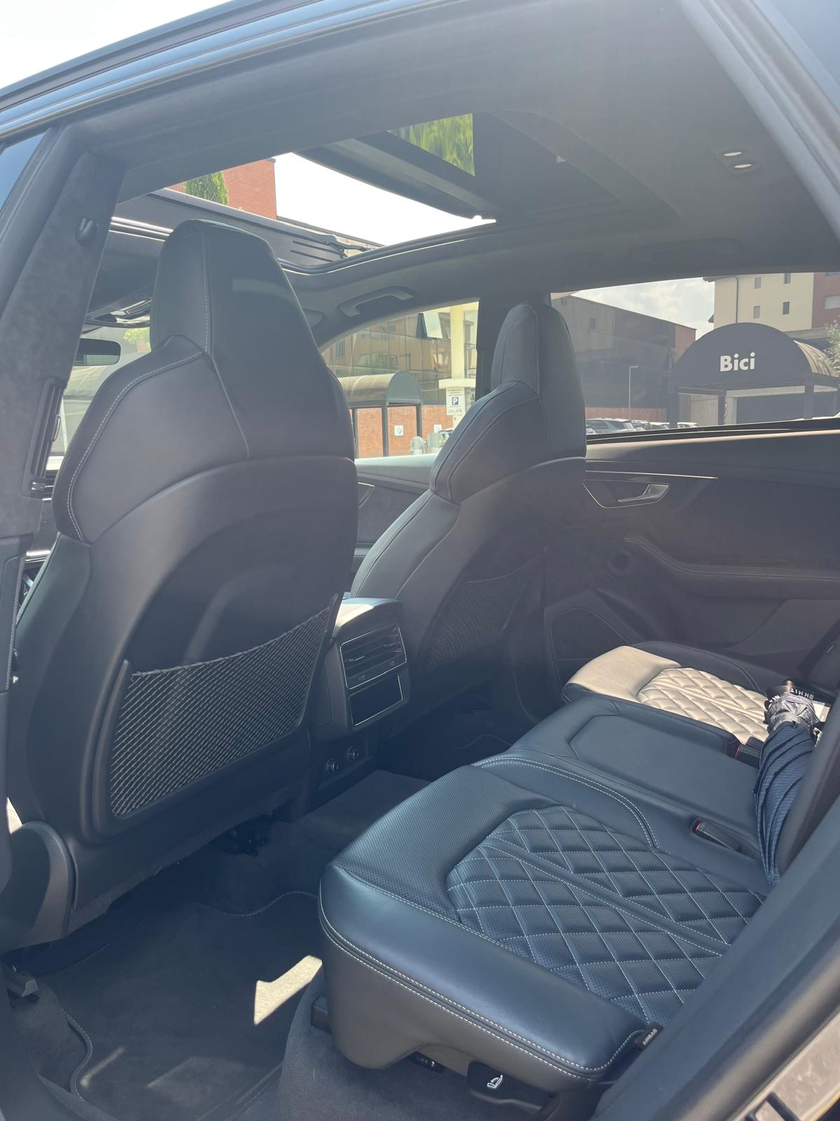 AUDI SQ8 50 TDI quattro tiptronic-image-9