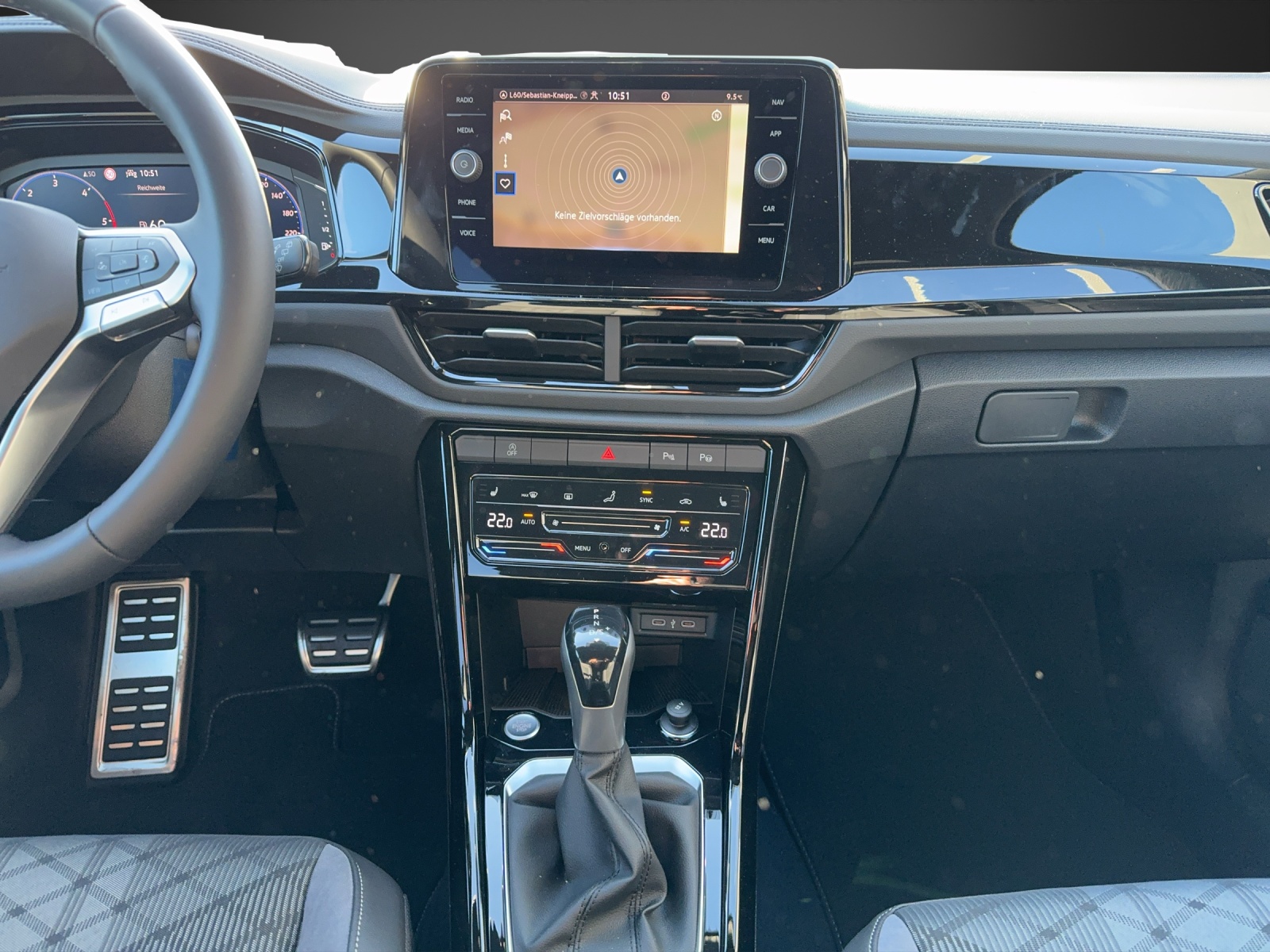 VW T-Roc 2.0 TDI SCR Life DSG-image-11