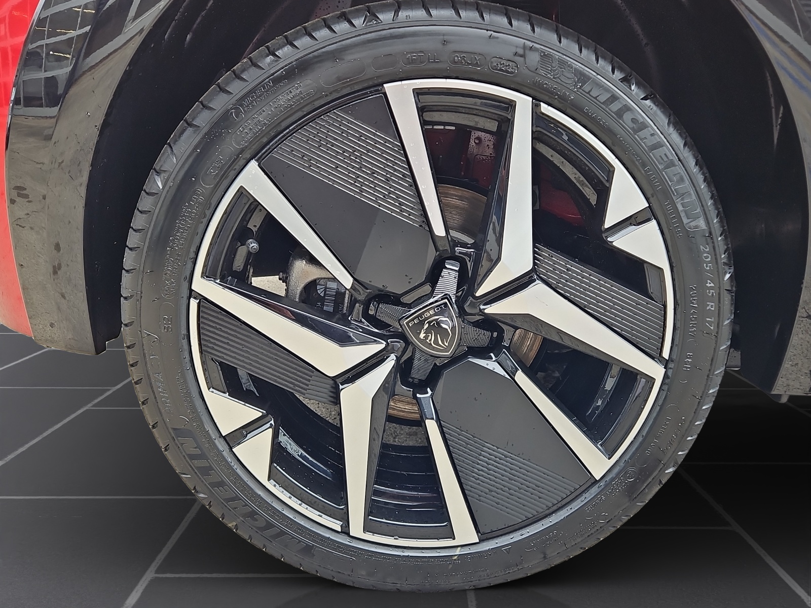 PEUGEOT 208 NEW Elektrik 115kW GT-image-10