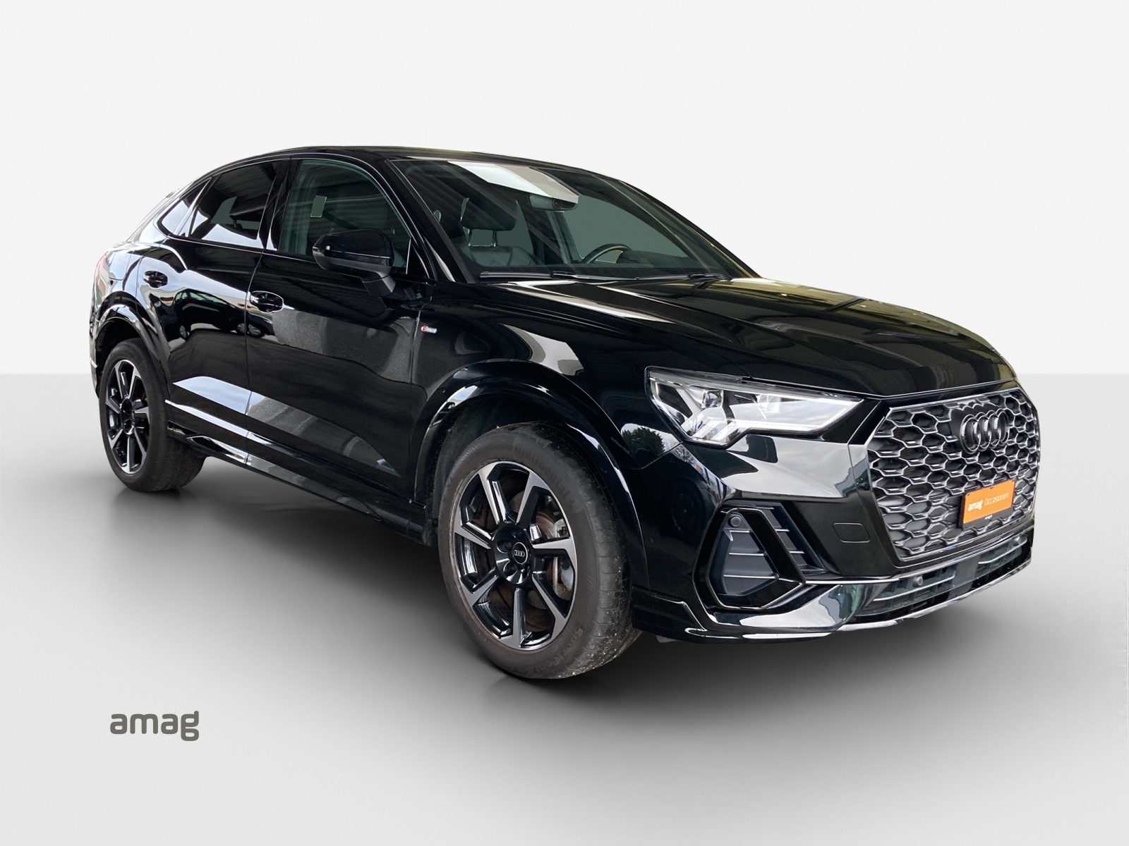 AUDI Q3 Sportback 45 TFSI e S line Attraction S-tronic-image-5