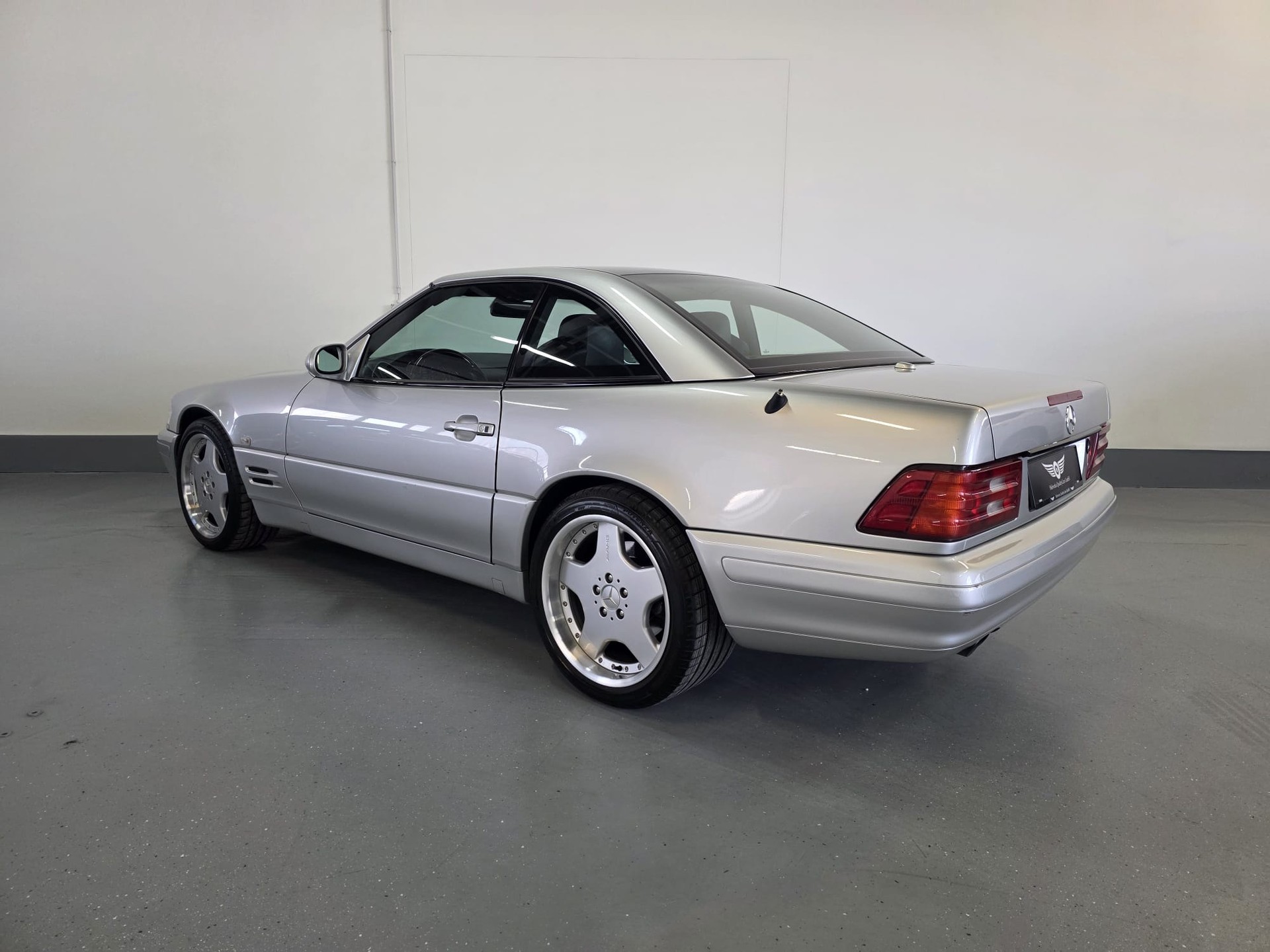 MERCEDES-BENZ SL 500 Automatic-image-15
