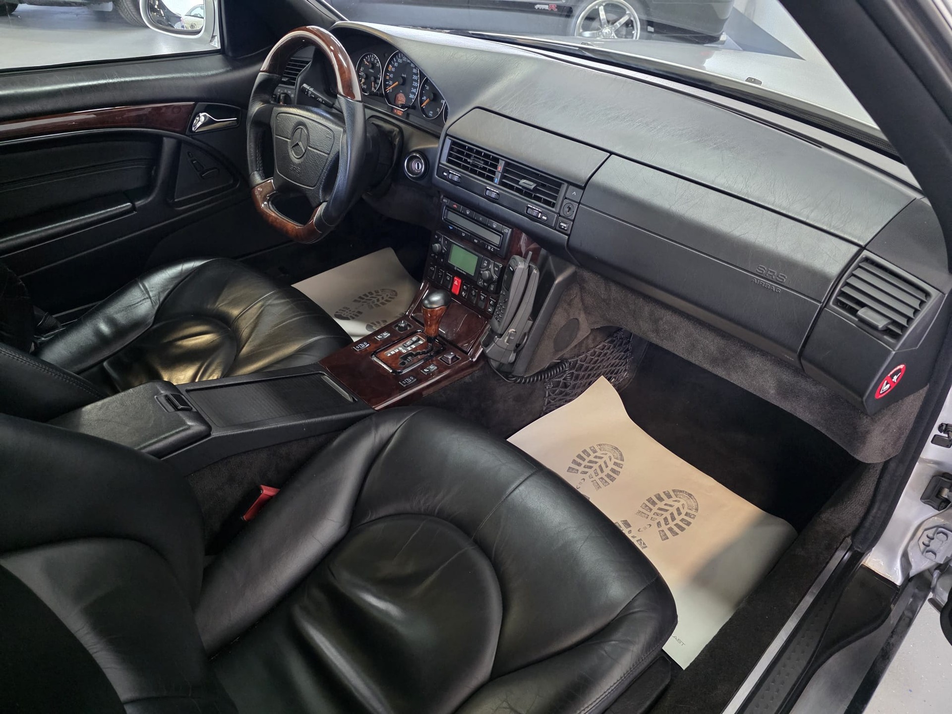 MERCEDES-BENZ SL 500 Automatic-image-22