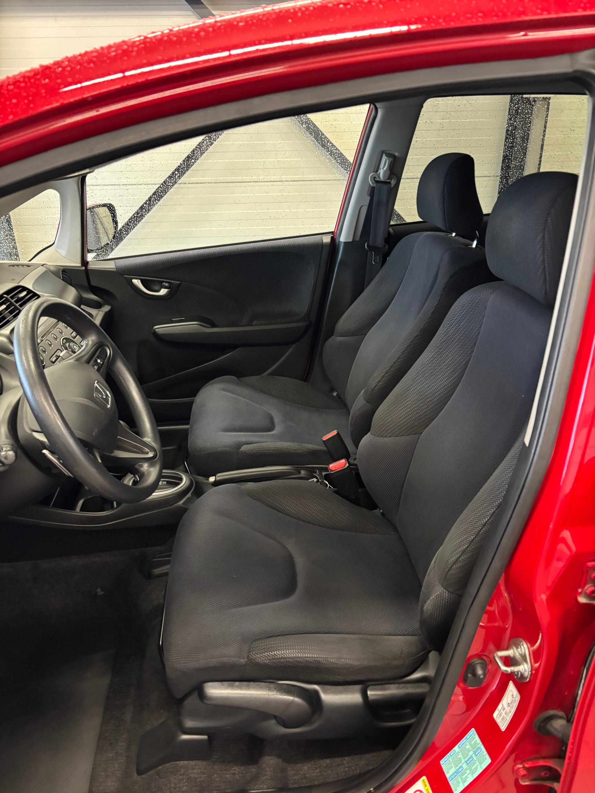 HONDA Jazz 1.3i Hybrid Comfort CVT-image-7