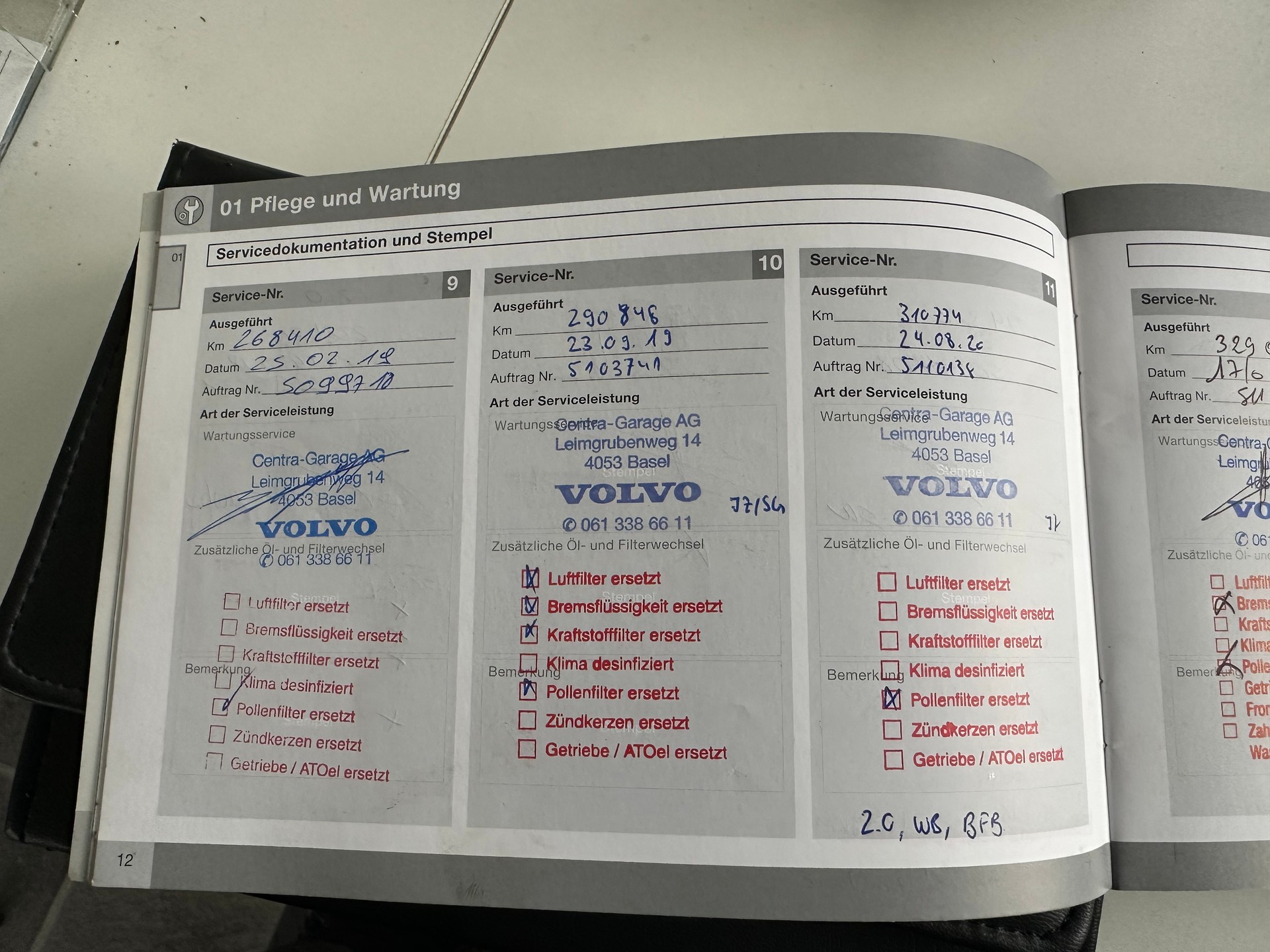 VOLVO V70 D3 Summum Geartronic-image-14