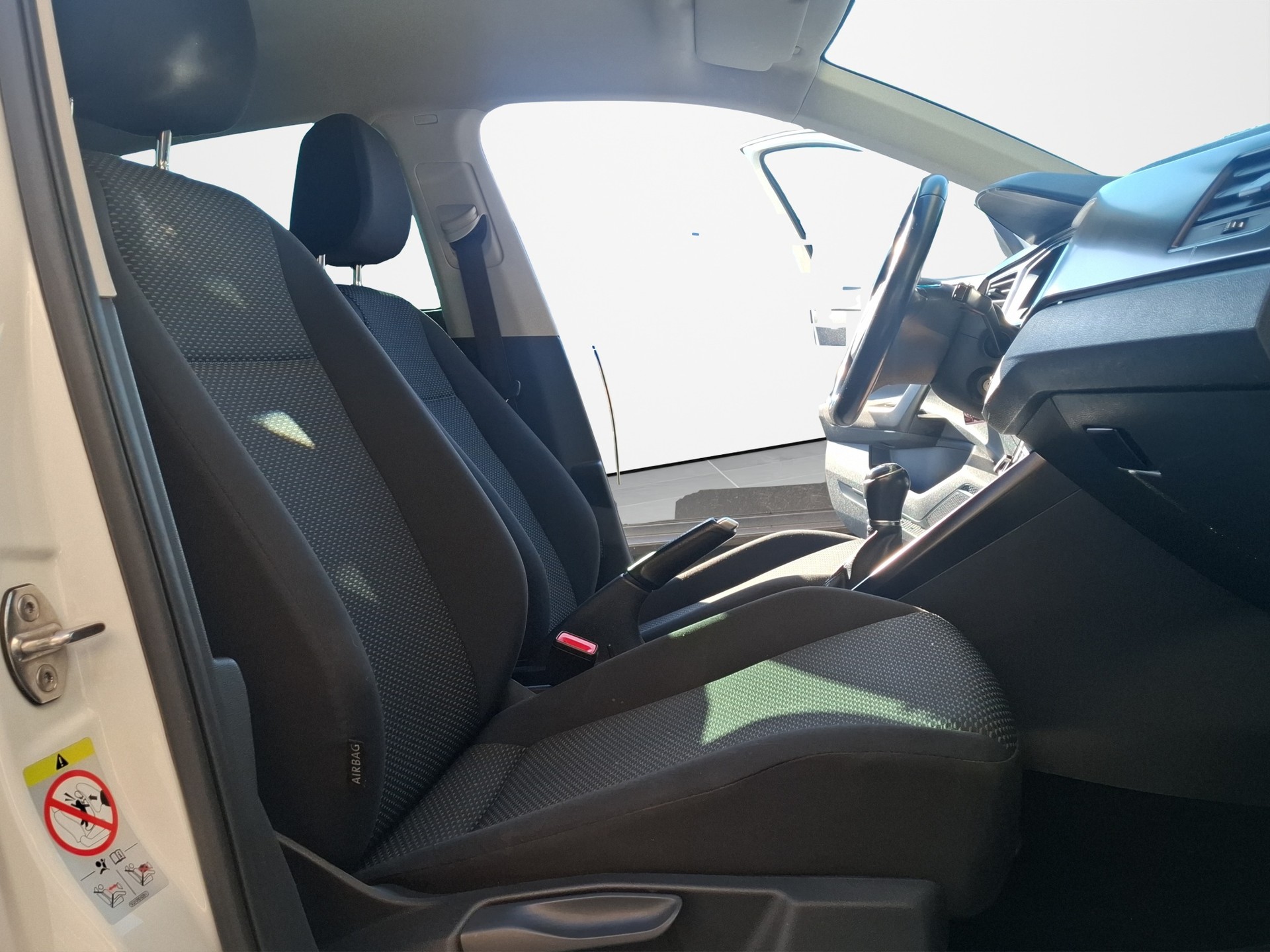 VW Polo 1.0 BMT Trendline-image-11