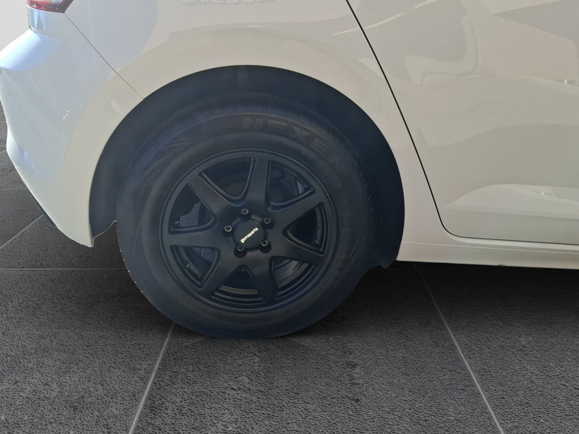 VW Polo 1.0 BMT Trendline-image-14