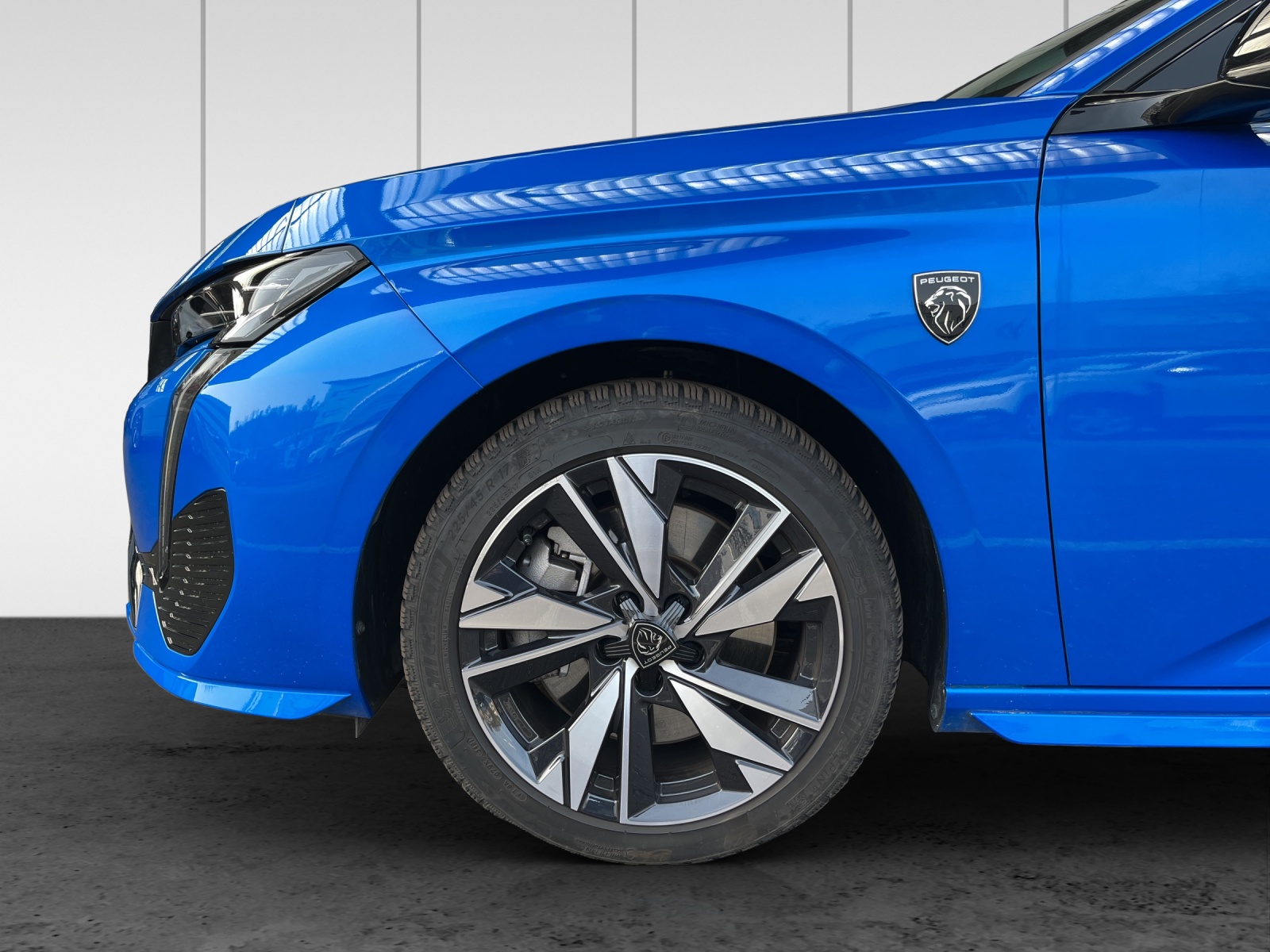 PEUGEOT 308 1.6 PHEV 180 GT-image-12