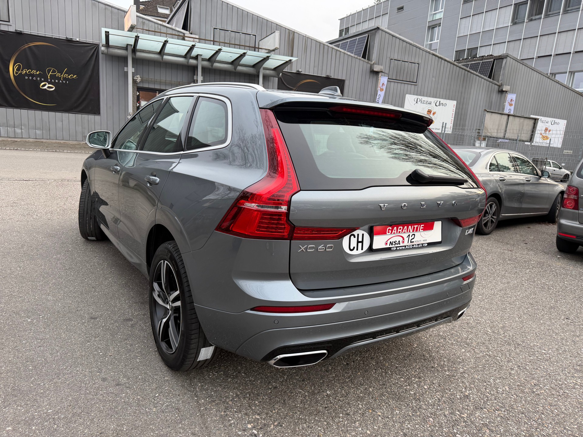 VOLVO XC60 D4 AWD R-Design Geartronic * Leder * Gr. Navi * LED * Klima-auto * PDC v&h-RF-Kamera * Tempomat * Ab MFK 01.2025-image-11