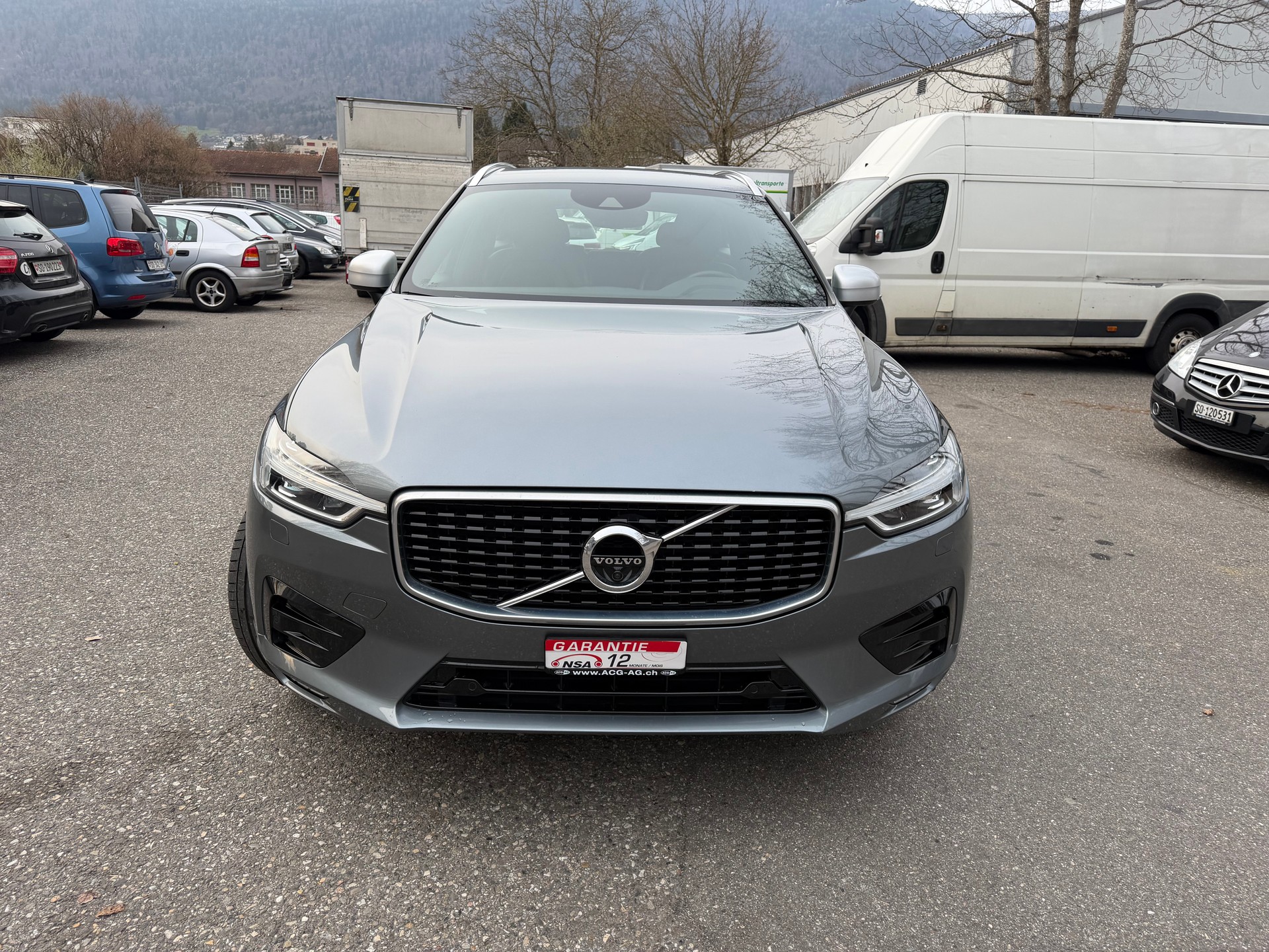 VOLVO XC60 D4 AWD R-Design Geartronic * Leder * Gr. Navi * LED * Klima-auto * PDC v&h-RF-Kamera * Tempomat * Ab MFK 01.2025-image-1