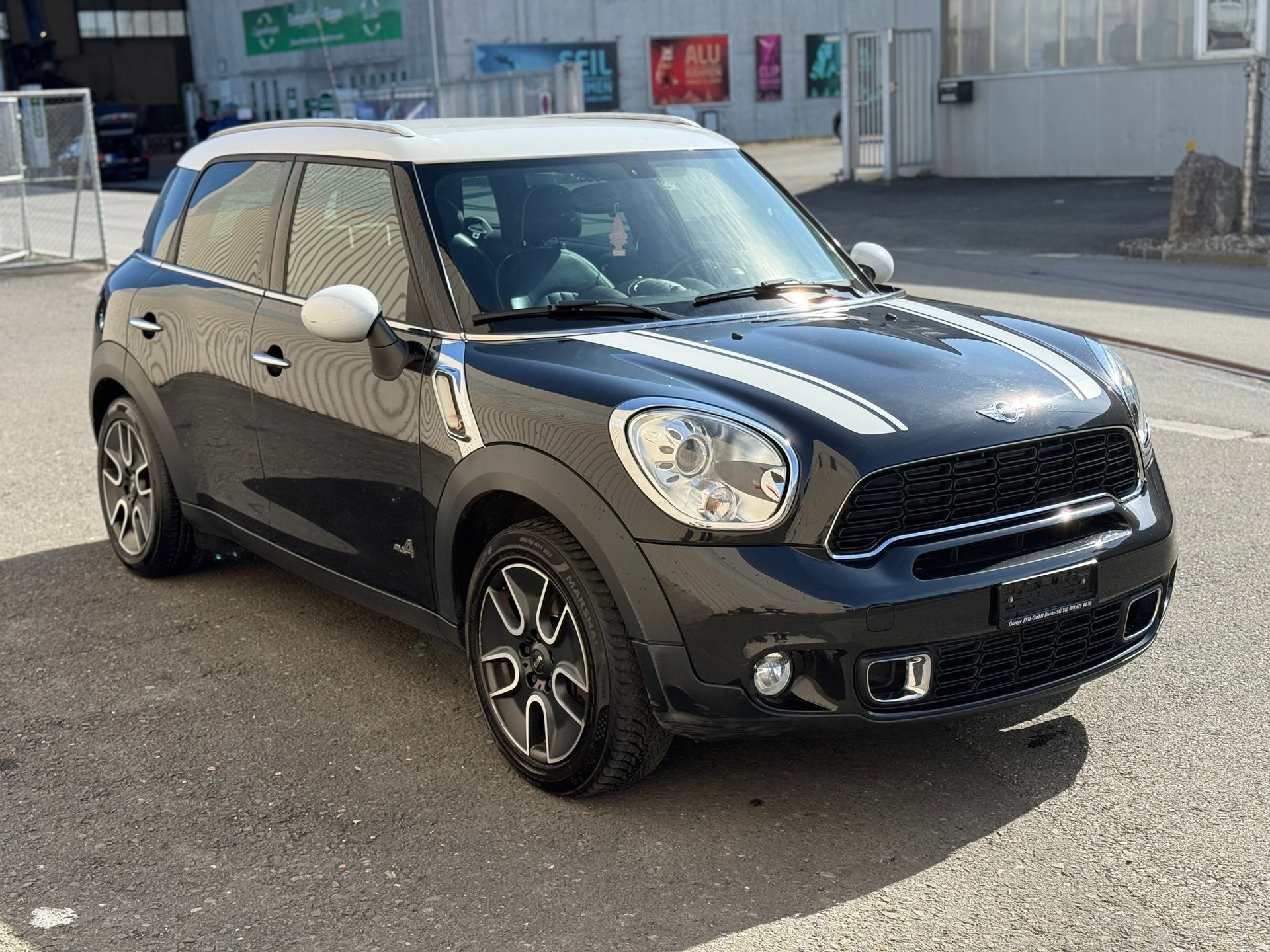MINI Countryman Cooper S ALL4-image-1