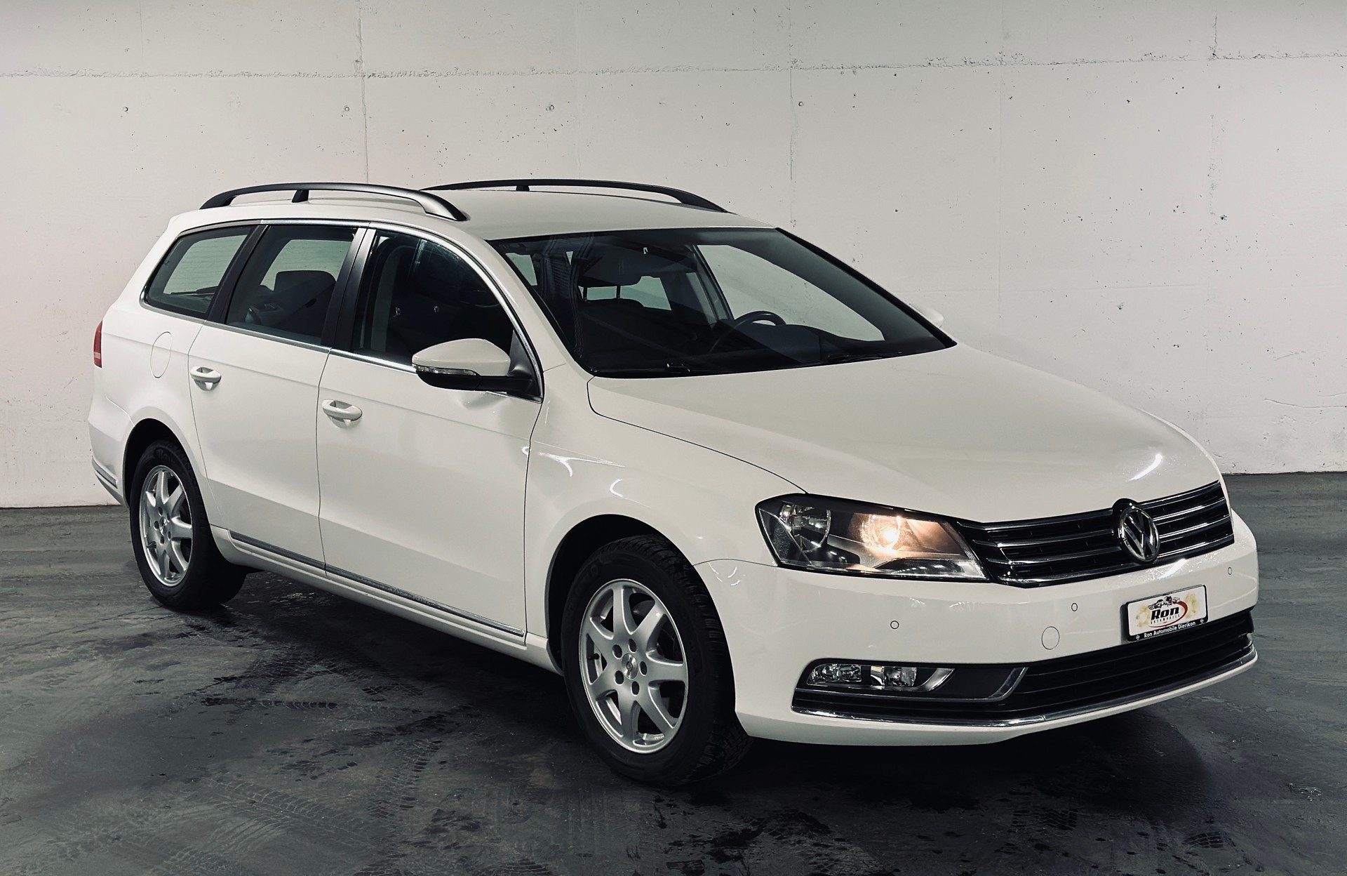 VW Passat Variant 1.4 EcoFuel Comfortline-image-1
