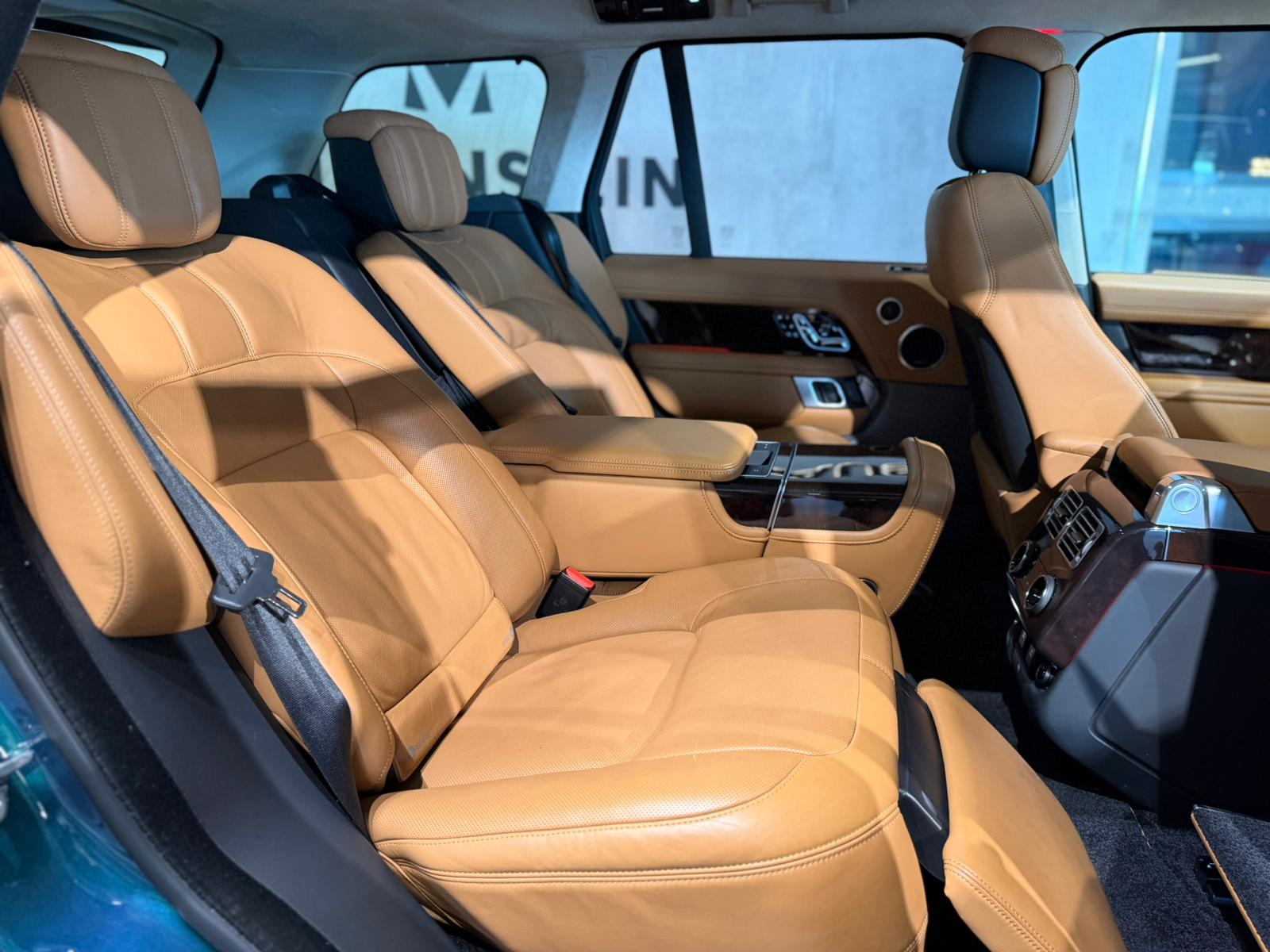 LAND ROVER Range Rover 5.0 V8 S/C AB Automatic Autobiography-image-14