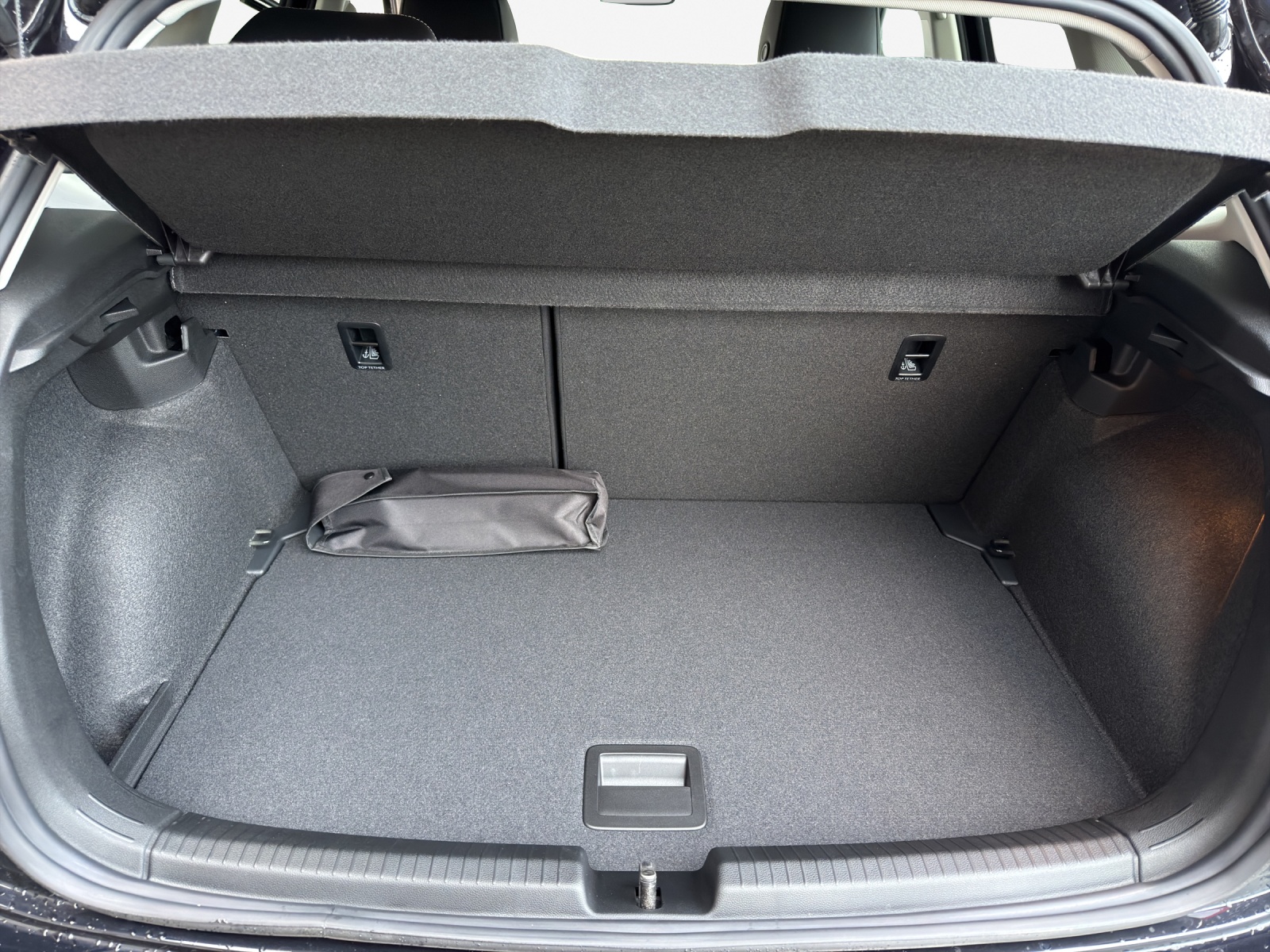VW Polo Style 1.0TSI 115PS DSG-image-12