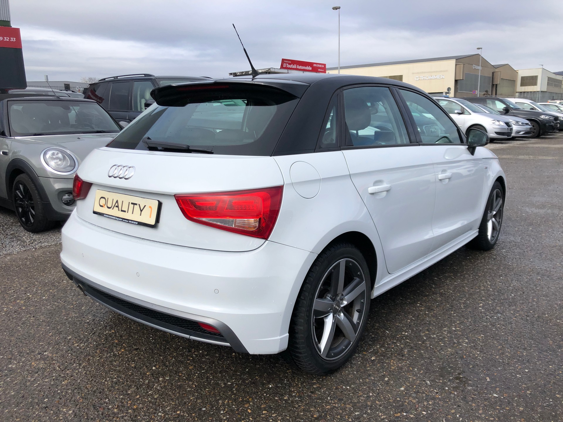 AUDI A1 Sportback 1.6 TDI admired S-Line DSG-image-3