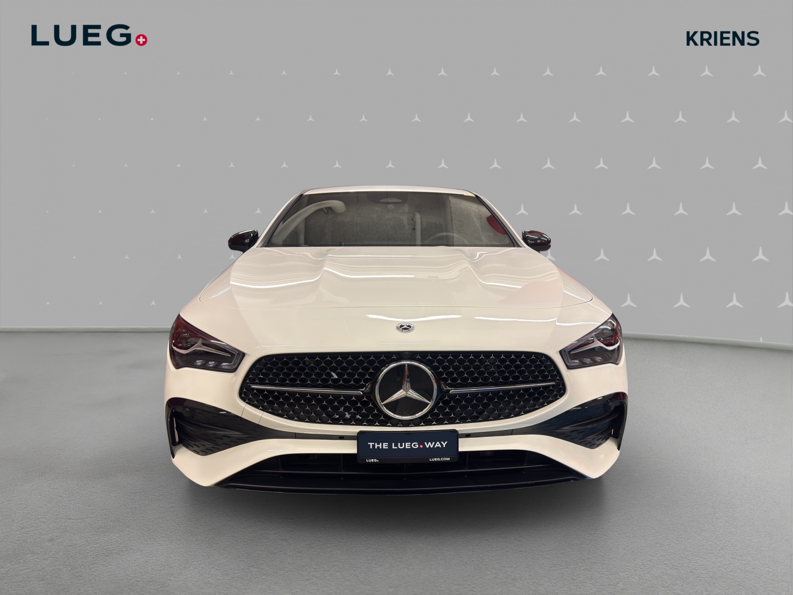 MERCEDES-BENZ CLA 220 4M - AMG / Rückfahrkamera / Ambiente-Licht-image-5