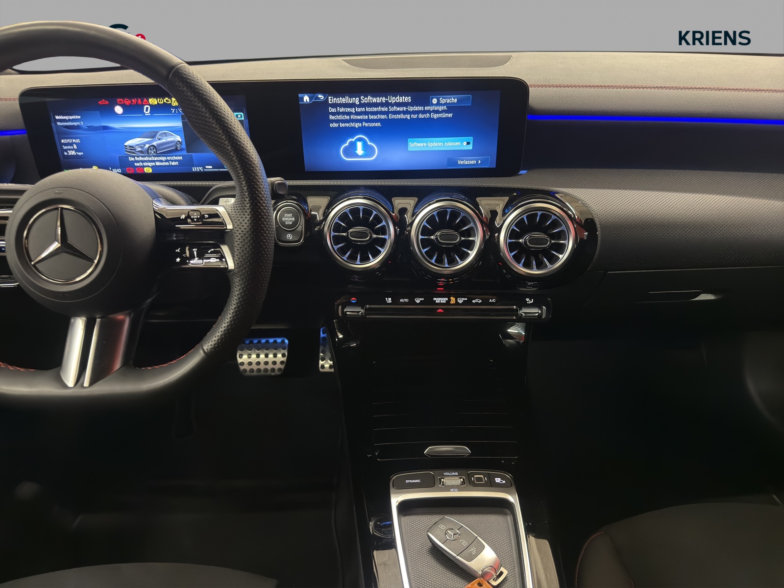 MERCEDES-BENZ CLA 220 4M - AMG / Rückfahrkamera / Ambiente-Licht-image-11