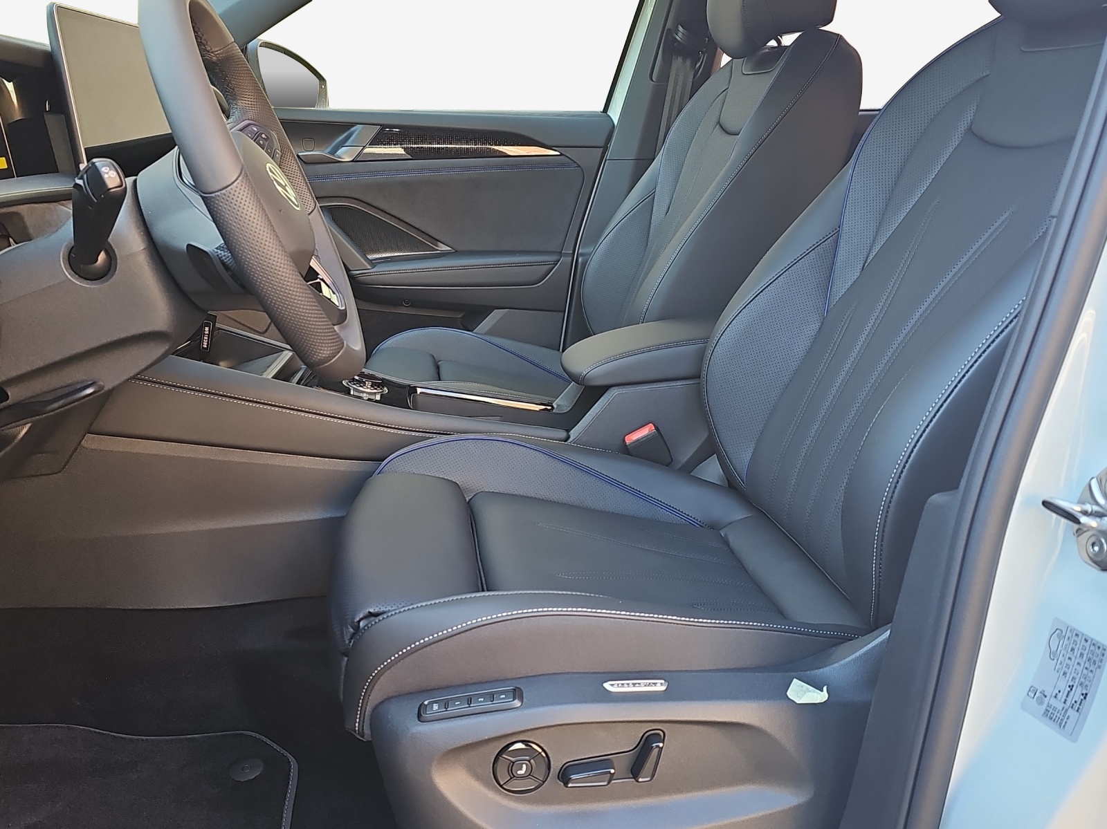VW Tayron 1.5 TSI evo2 eHybrid R-Line DSG-image-7