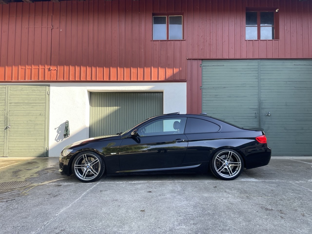 BMW 335i Coupé DSG-image-3