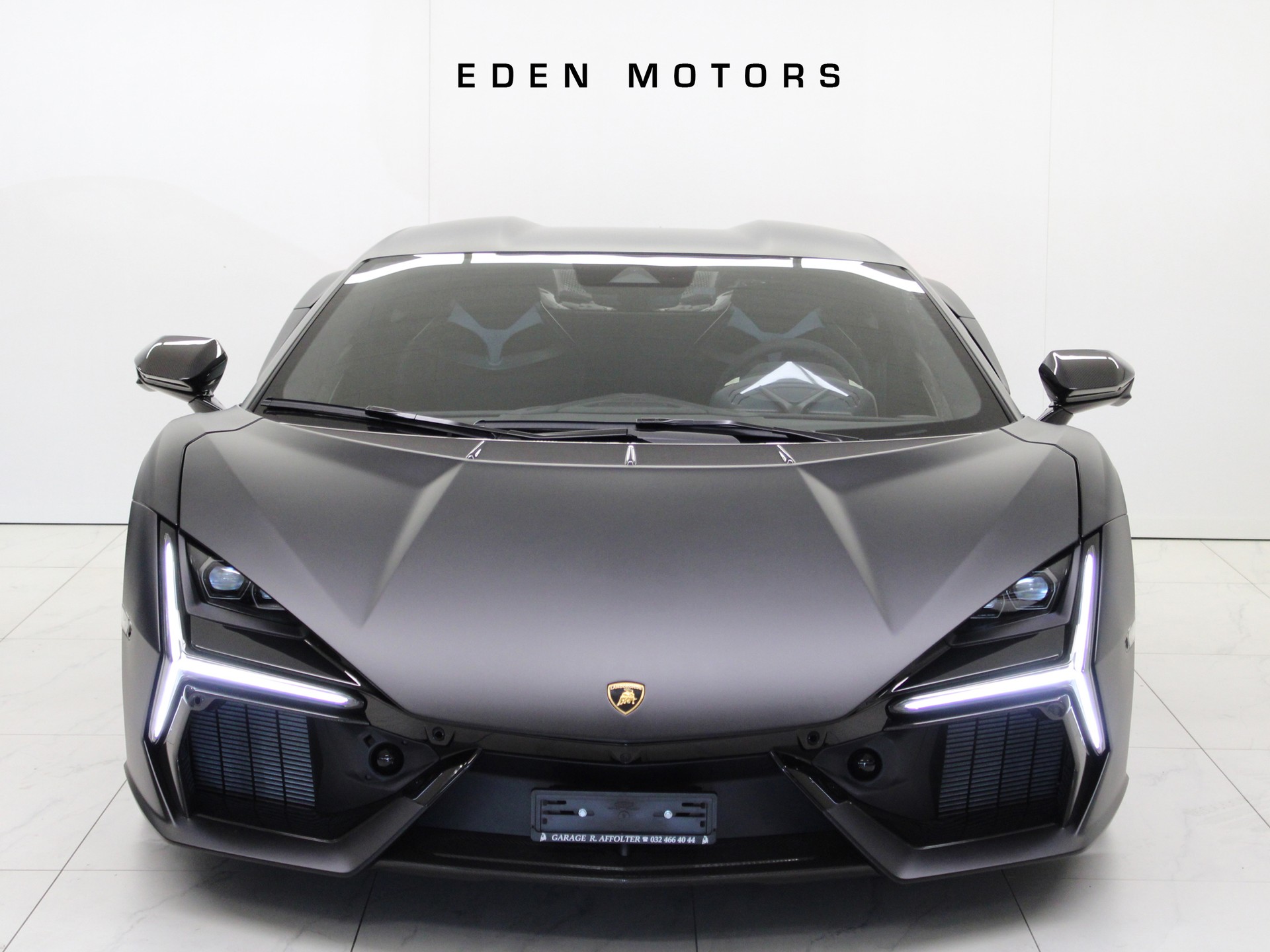 LAMBORGHINI REVUELTO-image-1