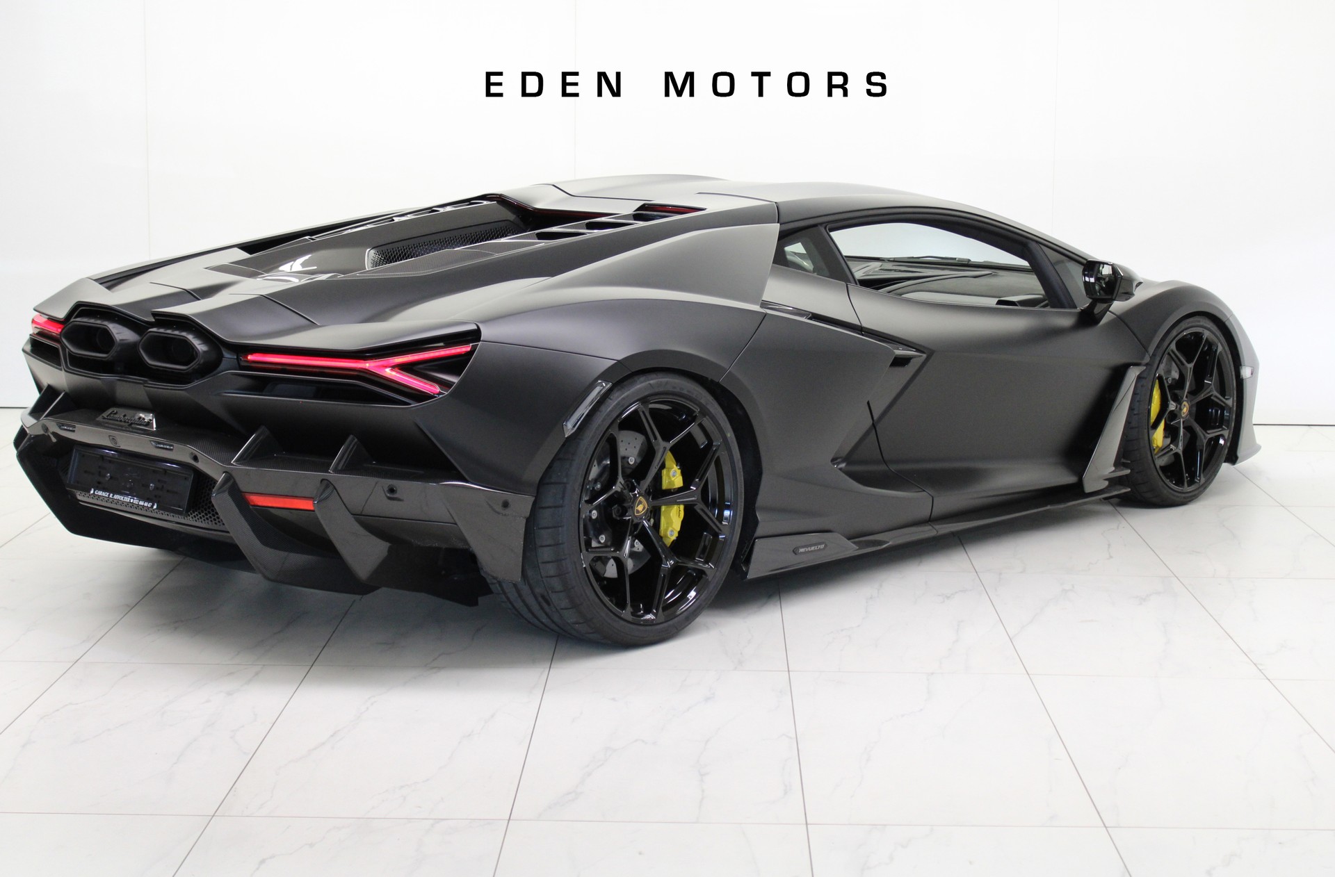 LAMBORGHINI REVUELTO-image-4