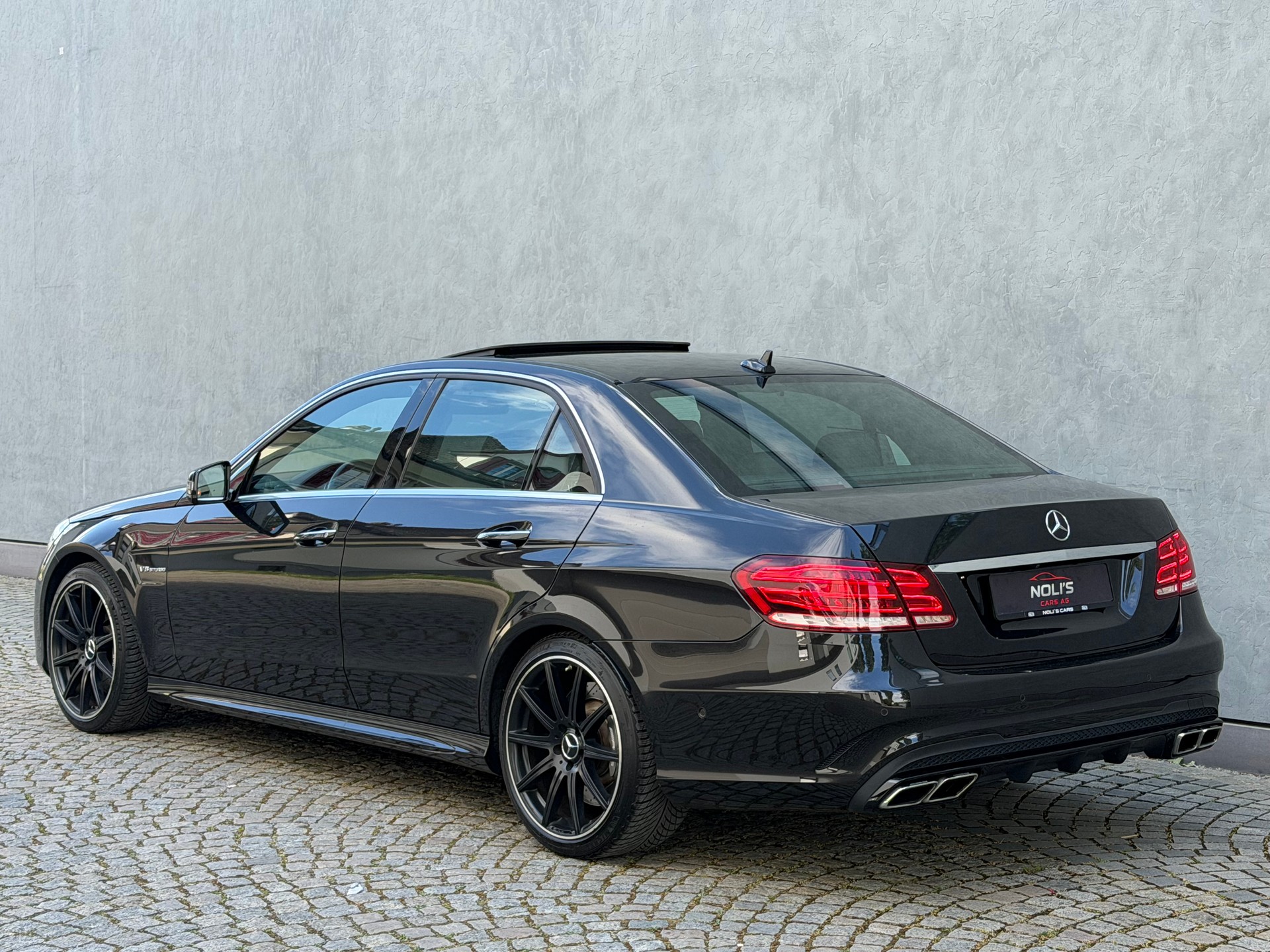 MERCEDES-BENZ E 63 AMG 4Matic Speedshift-image-6
