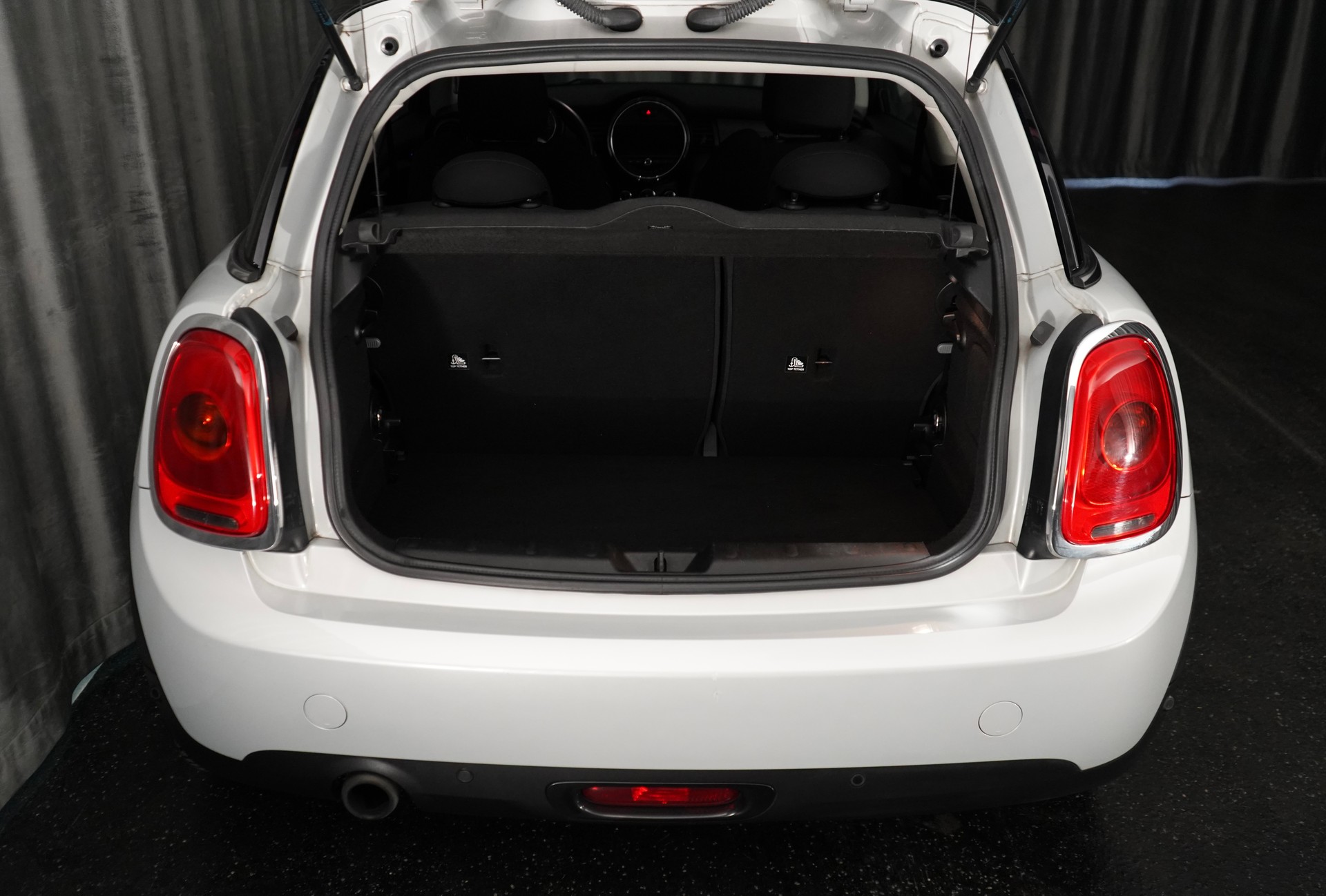 MINI Cooper Steptronic-image-9