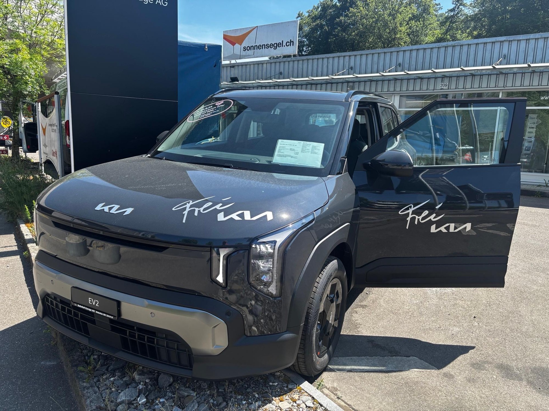 KIA EV2 42.2 kWh Air 4P-showroom-element-1