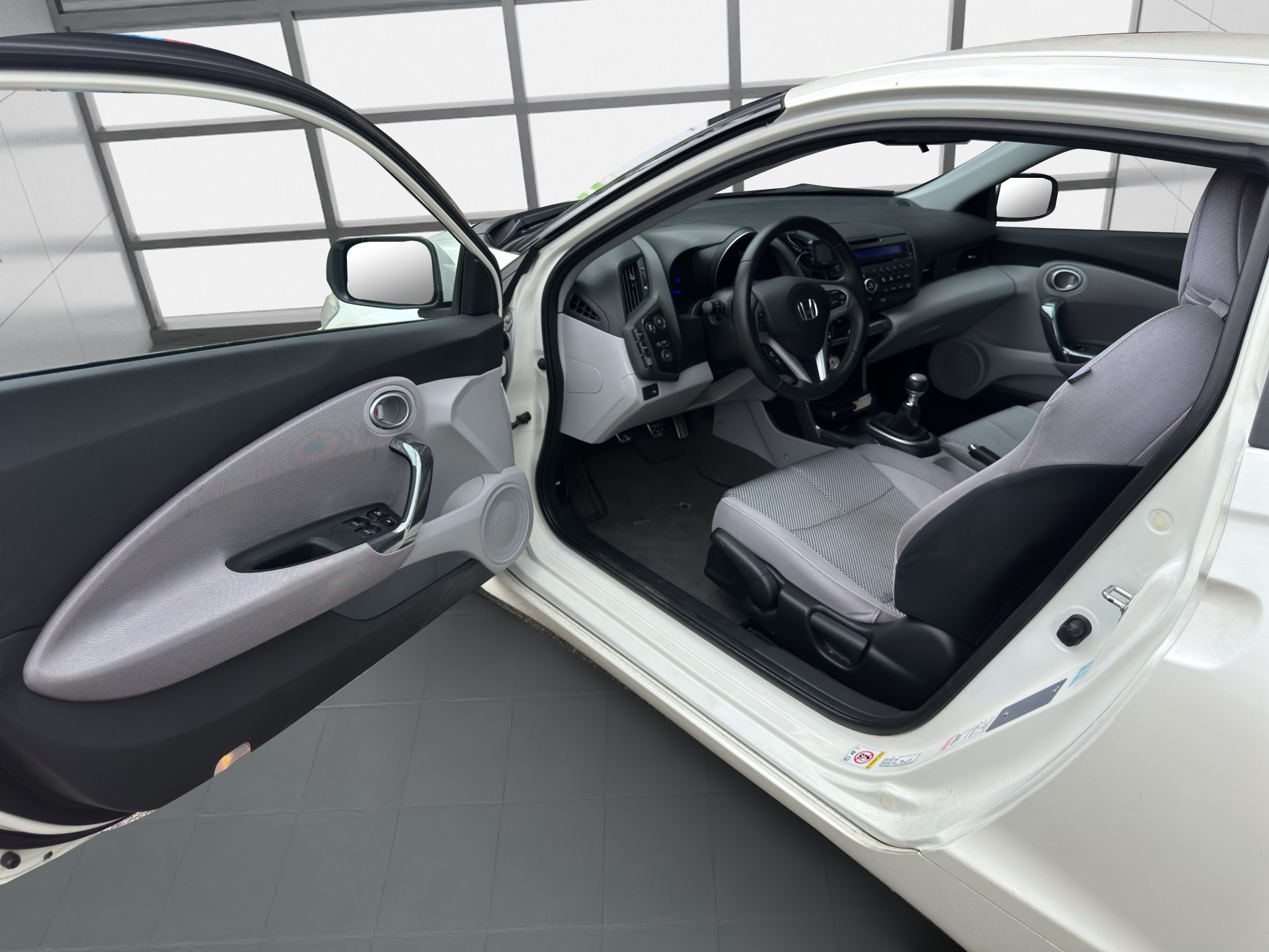 HONDA CR-Z-image-11