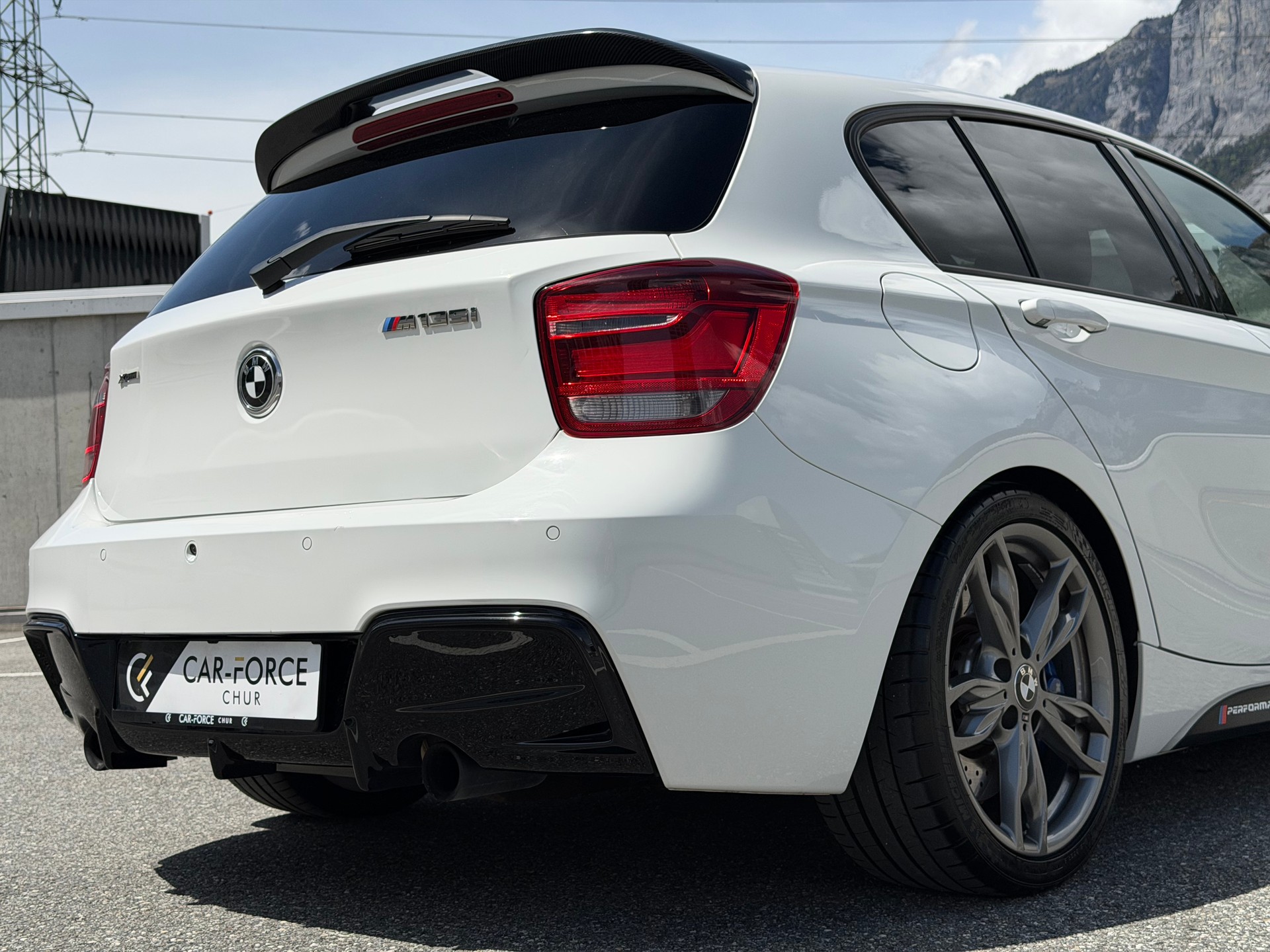 BMW M135i xDrive Steptronic Rieger-image-12
