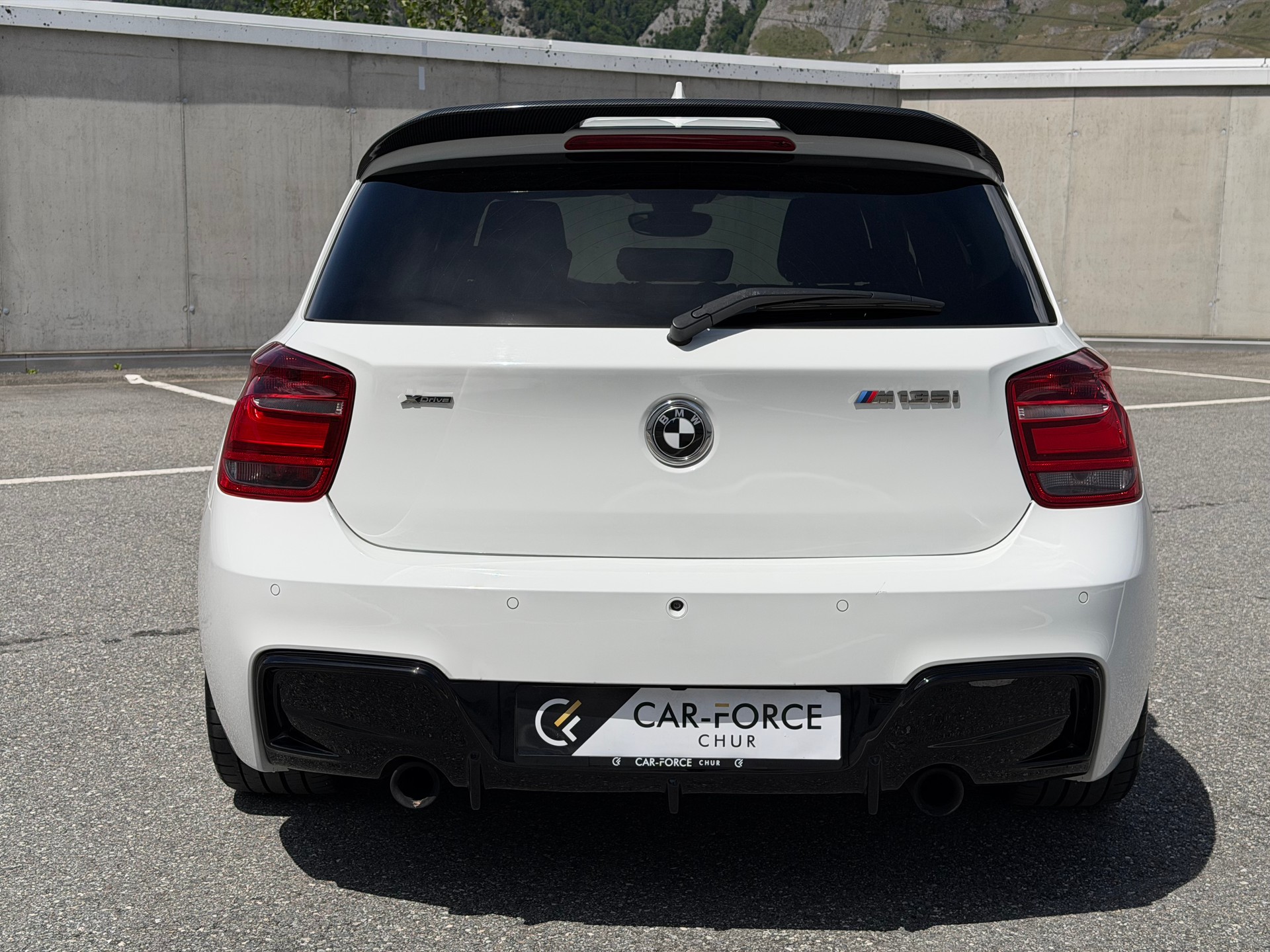 BMW M135i xDrive Steptronic Rieger-image-4