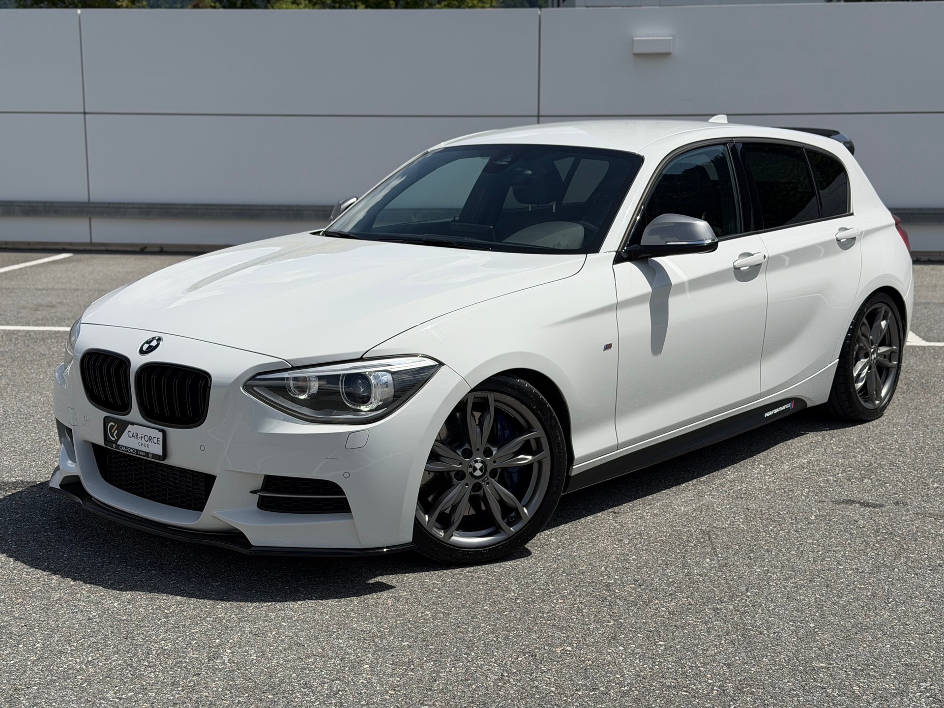BMW M135i xDrive Steptronic Rieger-image-0