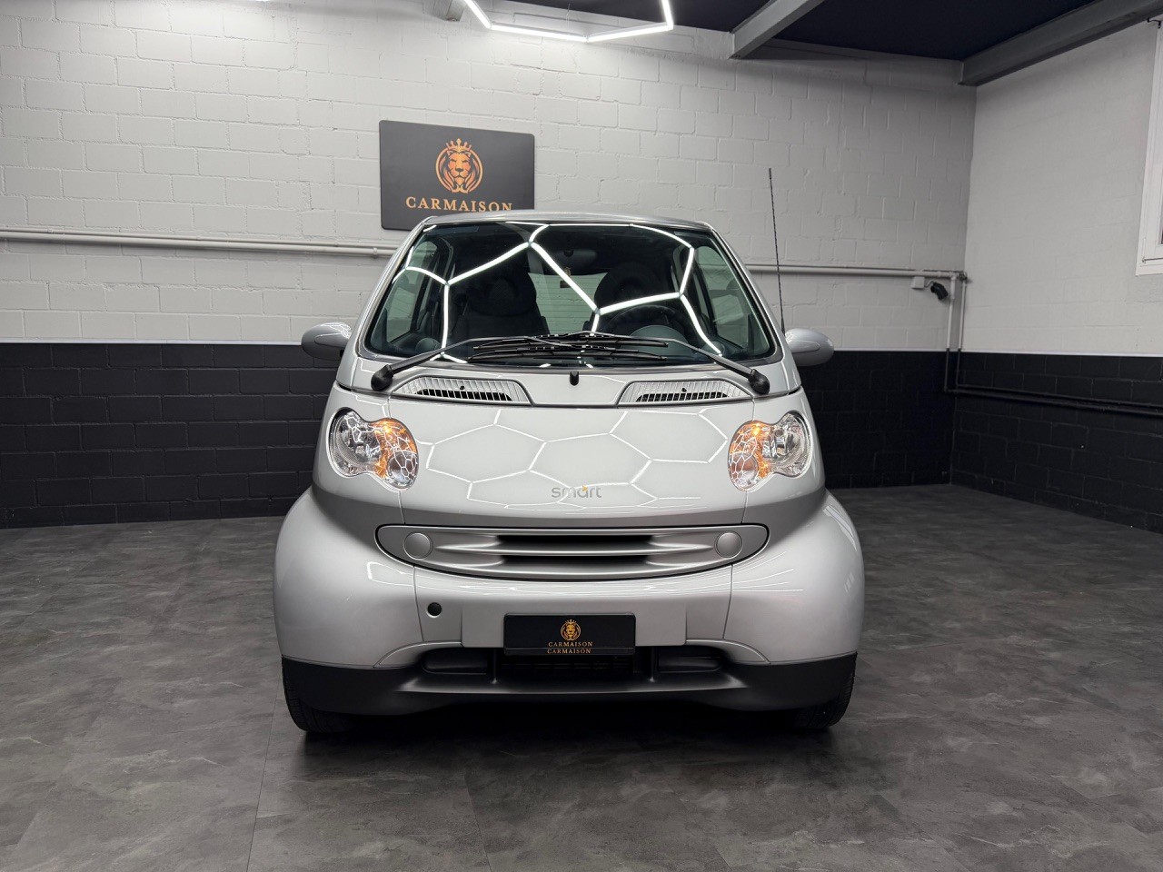 SMART fortwo | Aus 1. Hand | Nur 58'000KM | Frisch ab MFK | Glasdach | Klima-image-1