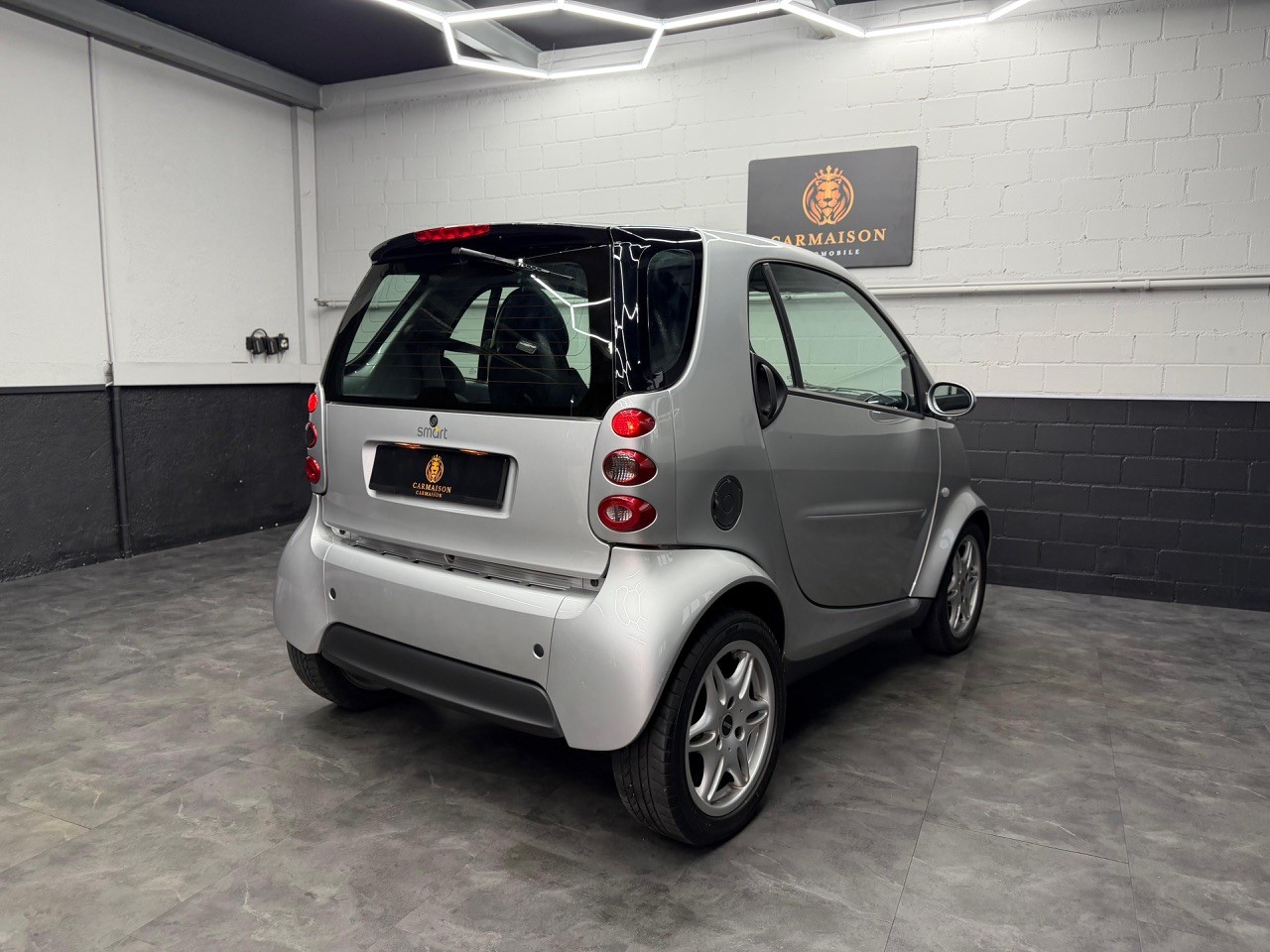 SMART fortwo | Aus 1. Hand | Nur 58'000KM | Frisch ab MFK | Glasdach | Klima-image-8