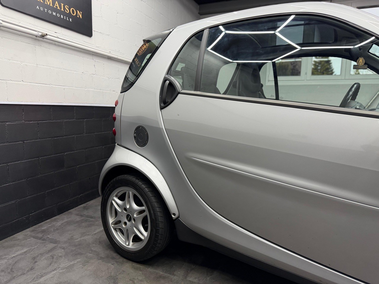 SMART fortwo | Aus 1. Hand | Nur 58'000KM | Frisch ab MFK | Glasdach | Klima-image-4