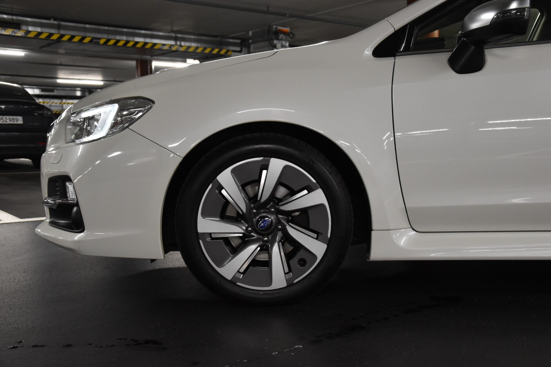 SUBARU Levorg 1.6DIT Advantage AWD Lineartronic-showroom-element-2