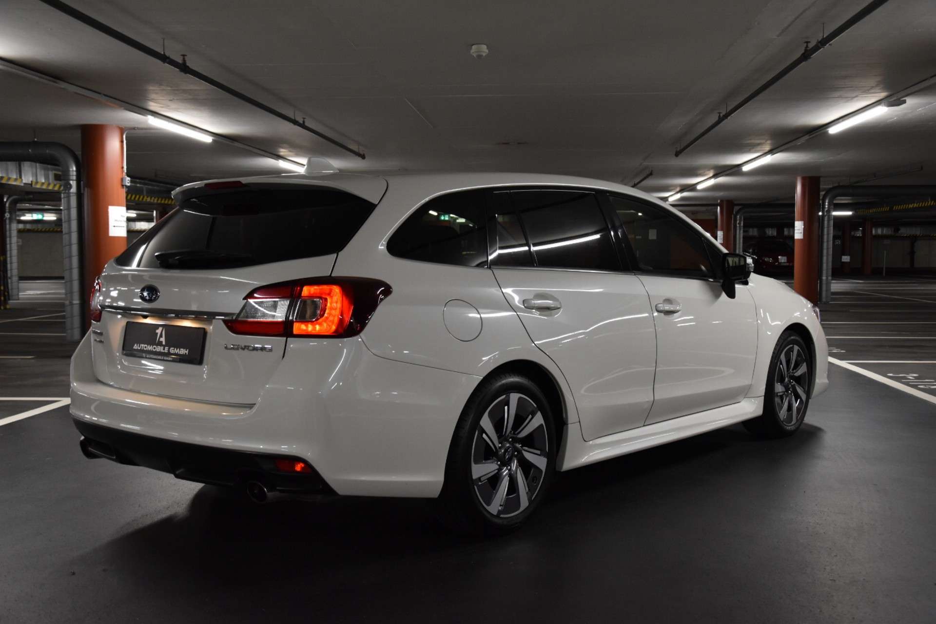 SUBARU Levorg 1.6DIT Advantage AWD Lineartronic-image-8