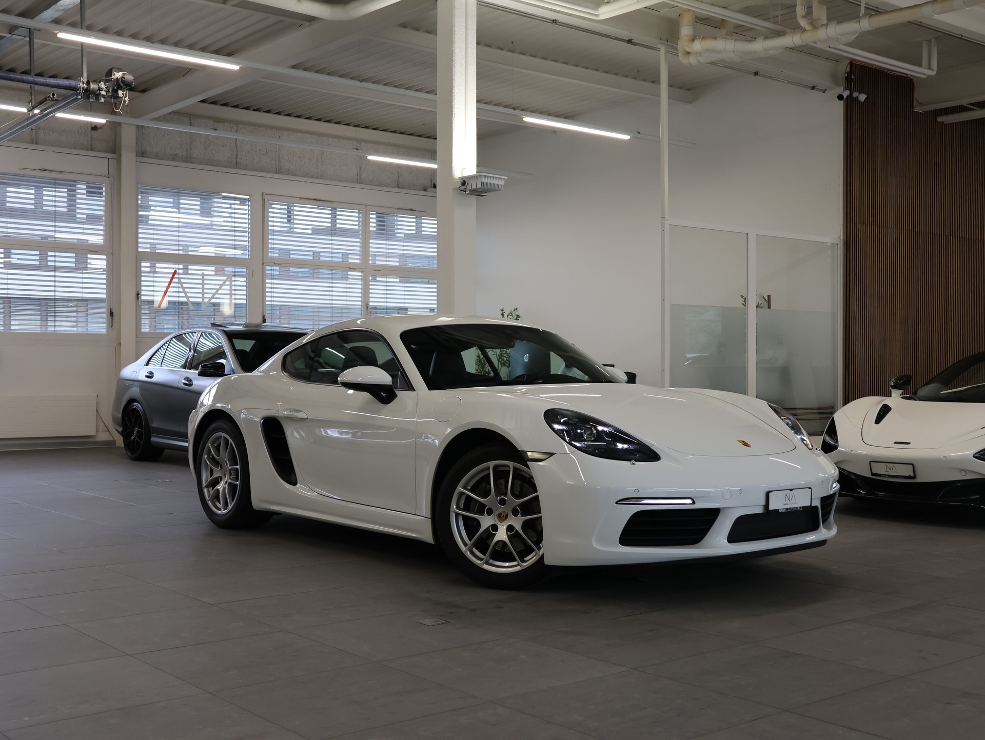 PORSCHE 718 Cayman 2.0 PDK *Bose* *Sportabgassanlage* *Rückfahrkamera*