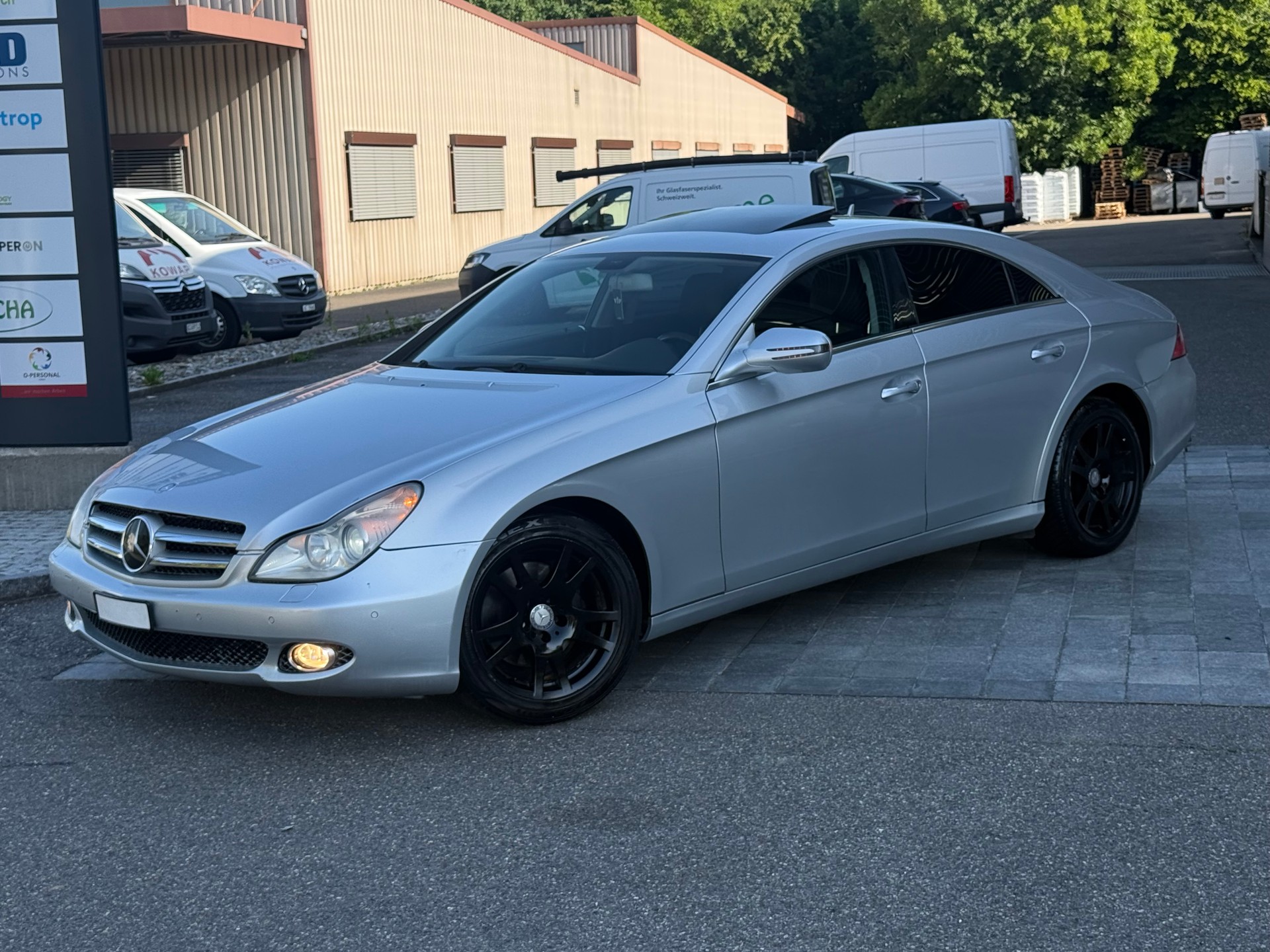 MERCEDES-BENZ CLS 350-image-1