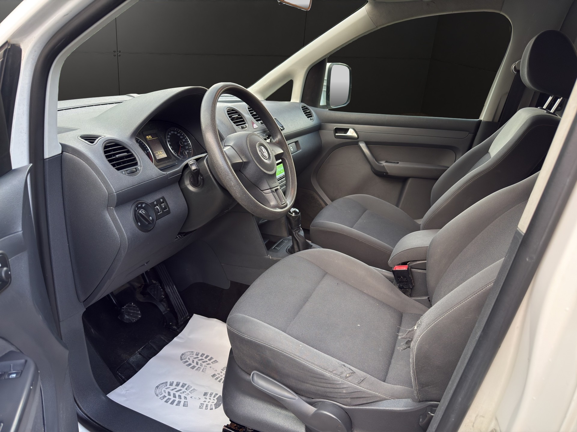 VW Caddy 1.6 TDI Blue Motion Technology Trendline DSG-image-10