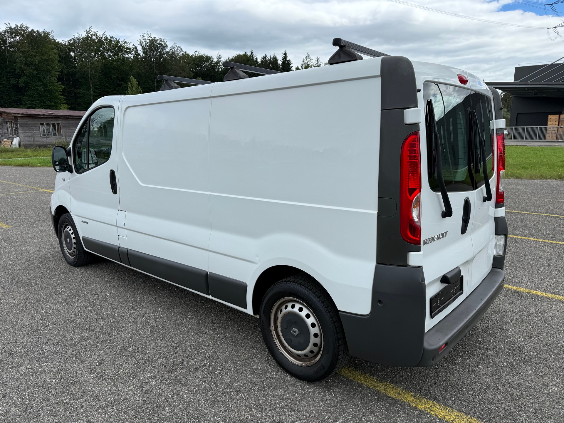RENAULT Trafic 2.0 dCi 115 2.9t L2H1 MIT KLIMA-image-3