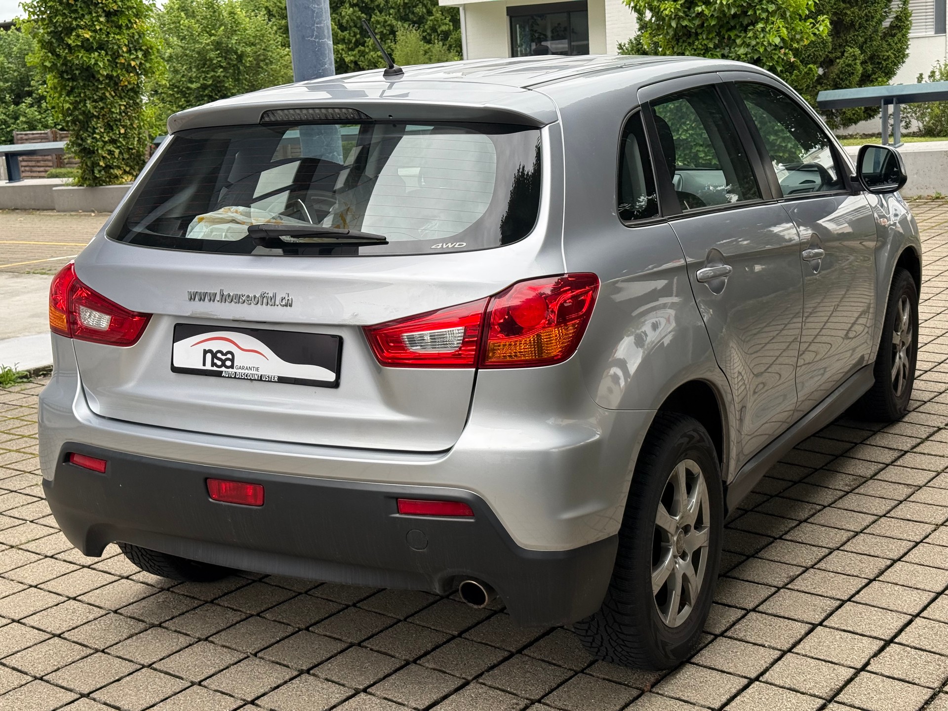 MITSUBISHI ASX 1.8 DID Invite 4WD-image-4