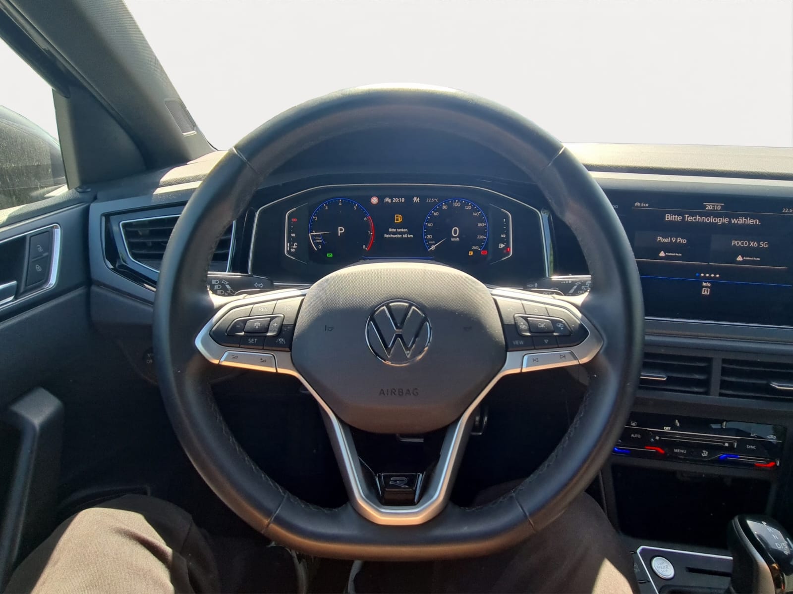 VW Taigo 1.0 TSI R-Line DSG-image-9