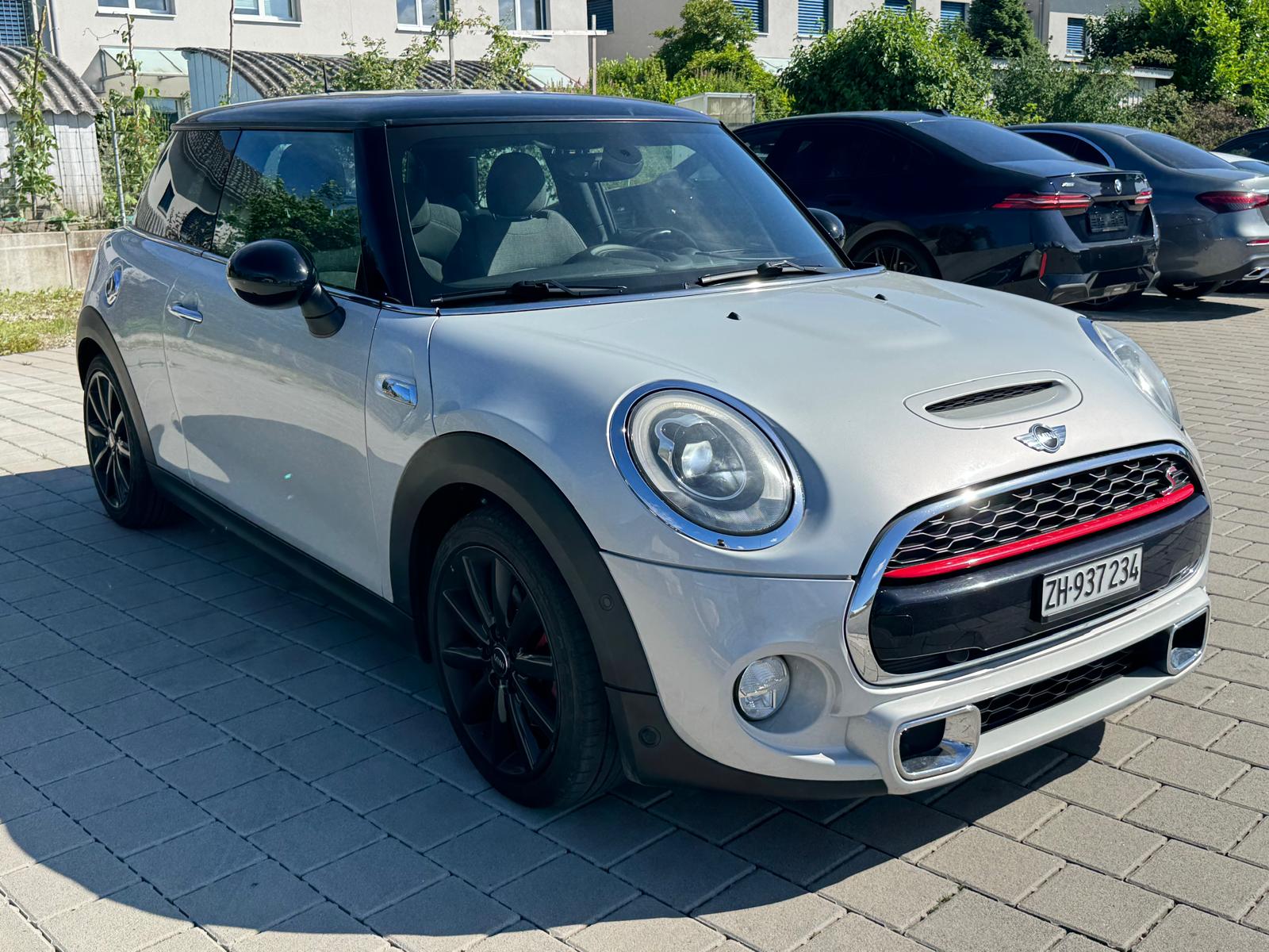 MINI 2.0i Cooper S-image-0