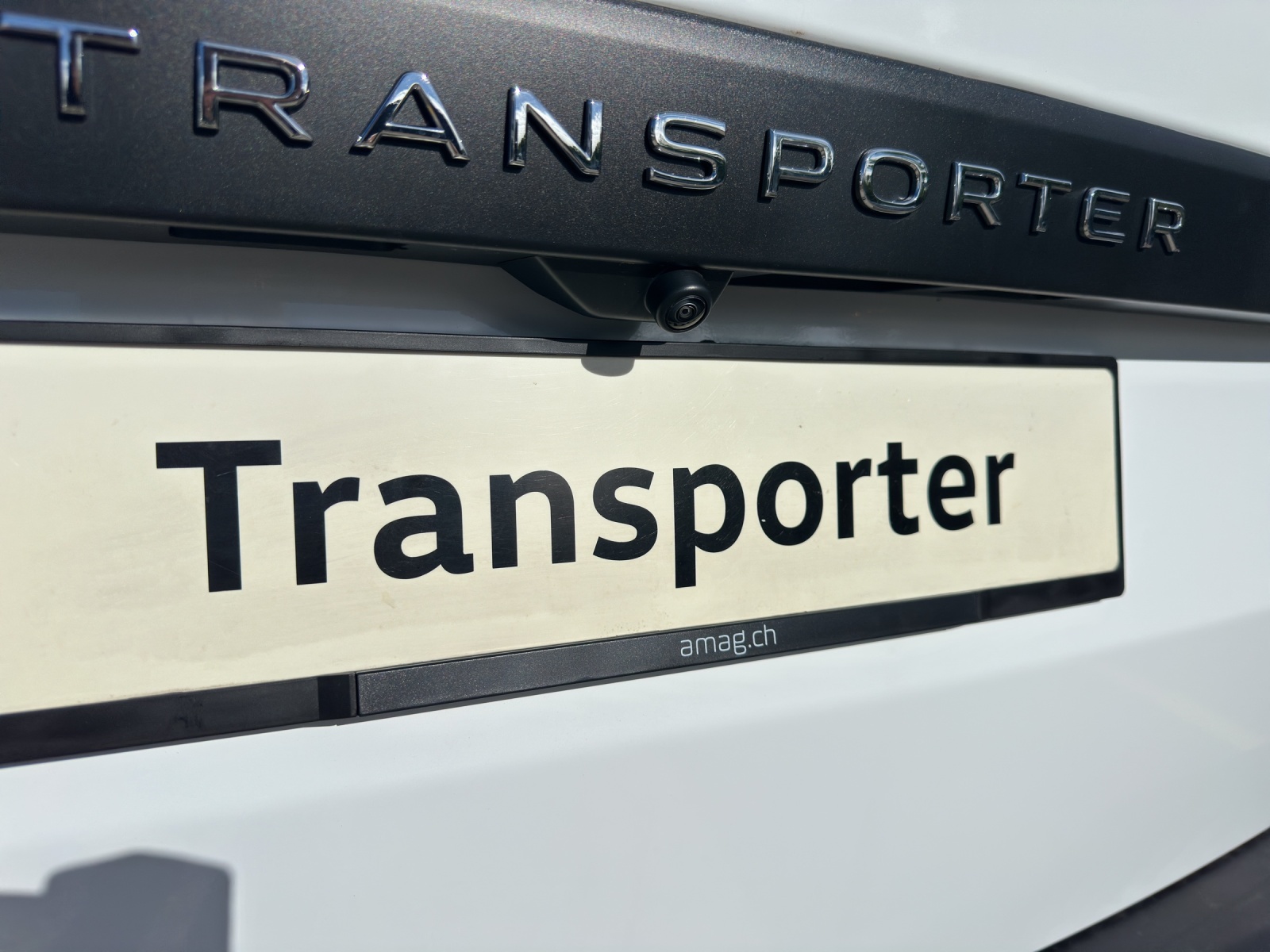 VW Transporter 2.0 TDI-image-13